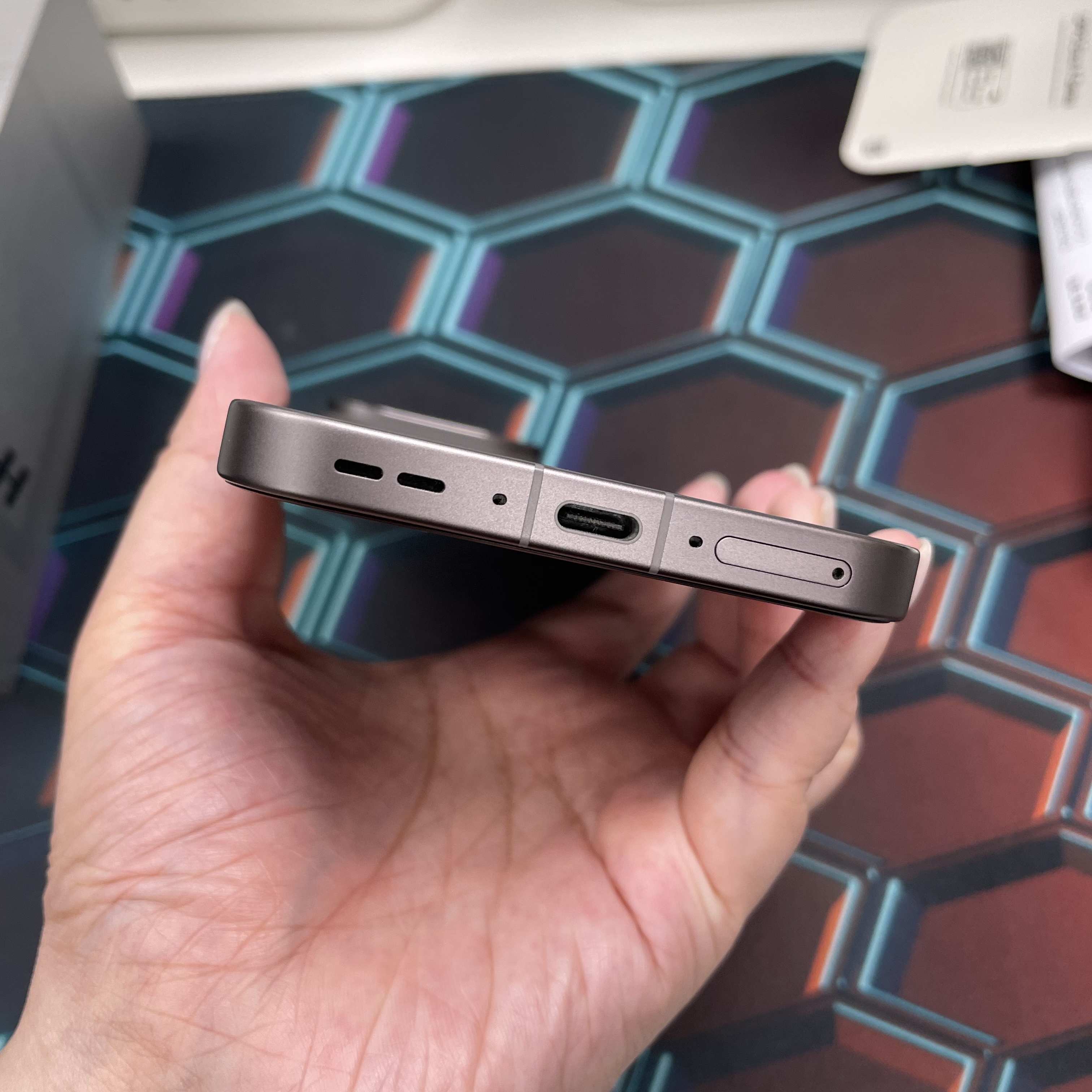 *6526 Oppo Find X9 Pro 勁靚機 16+512GB 鈦灰色 gray