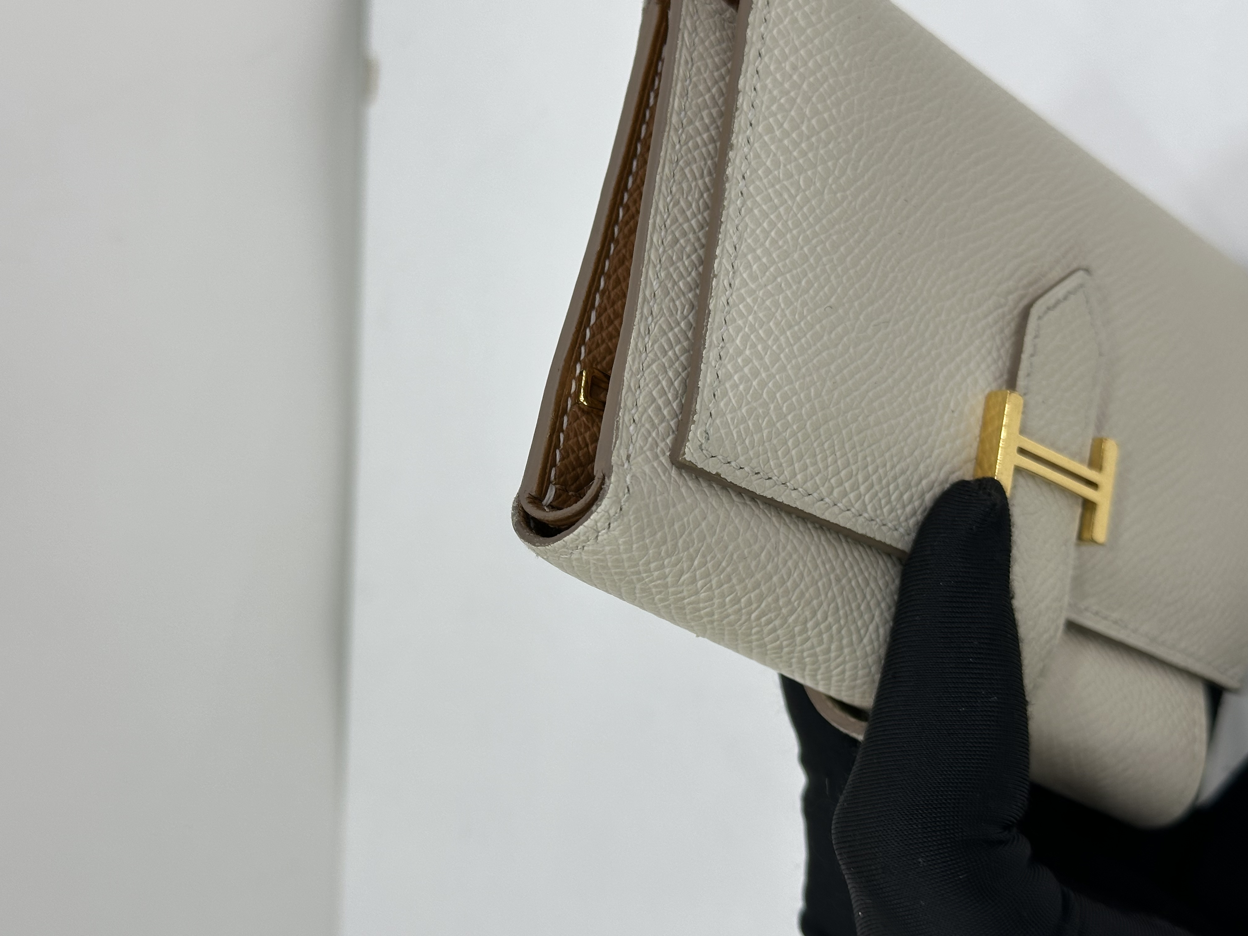 直播貨品 |  [1個-$100 2個-$300]stamp b / GG03