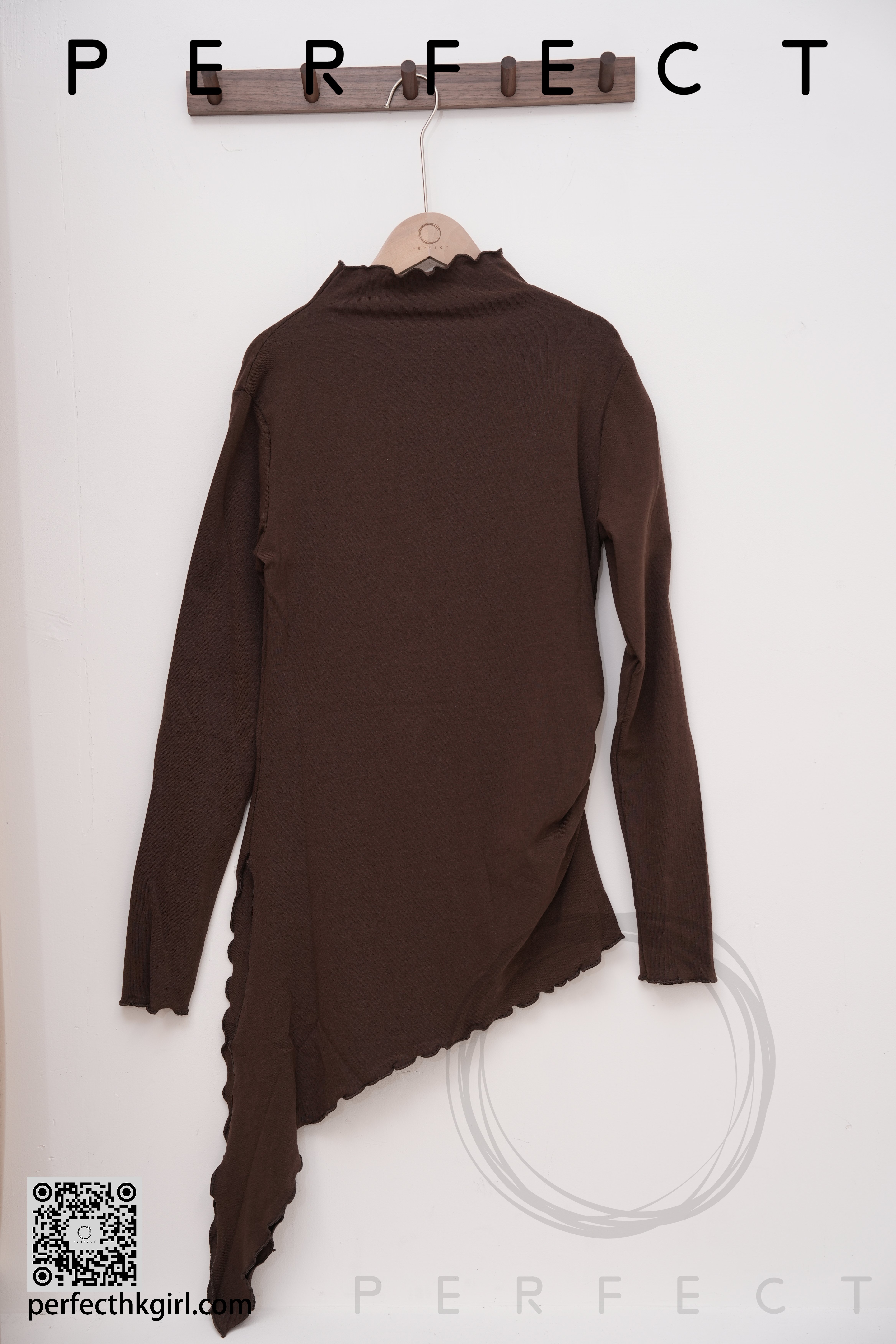 T0037_優雅水草RUFFLE領打底衫（顯瘦黑色）