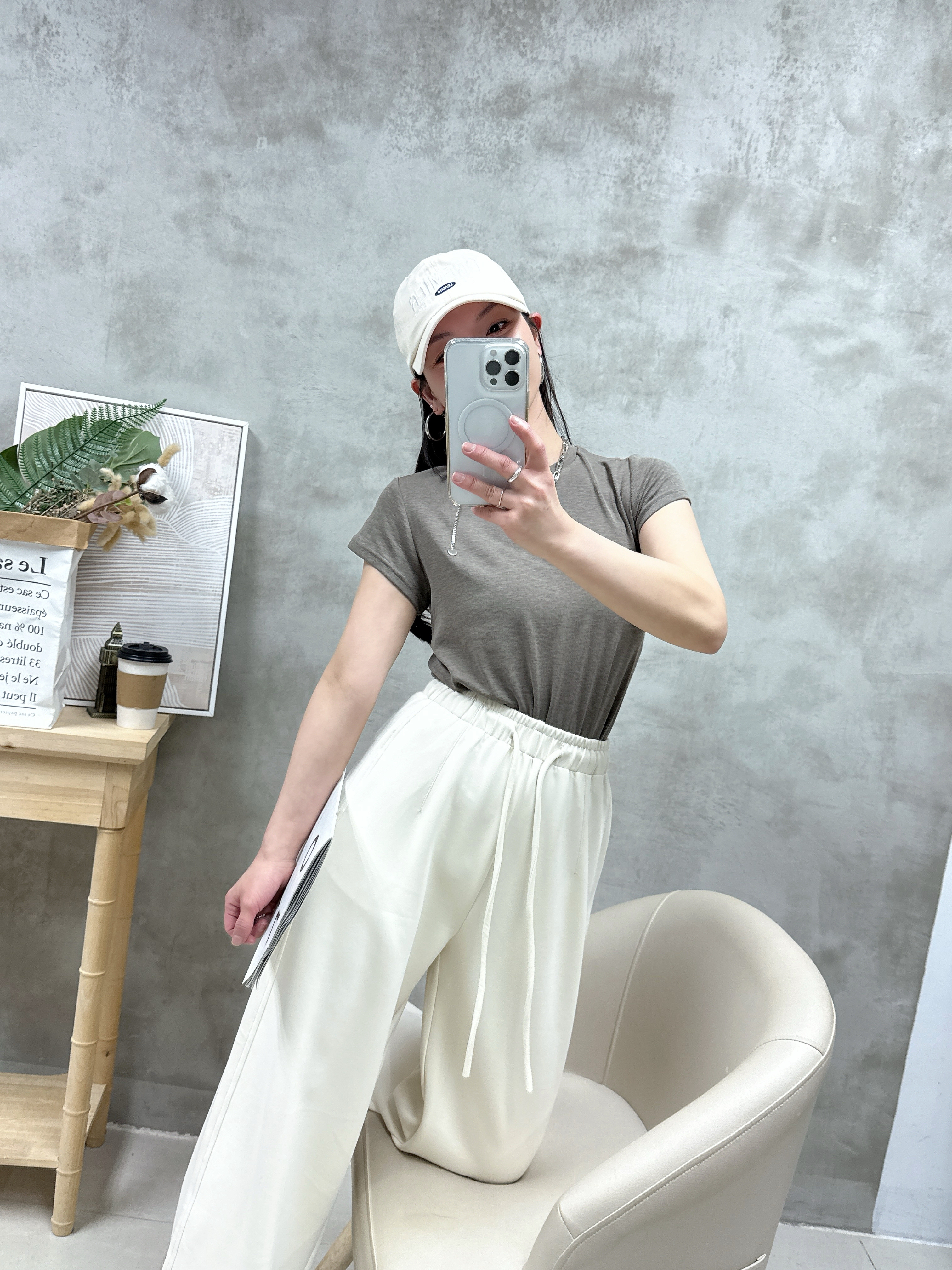 後骨凈色Tee（新版）