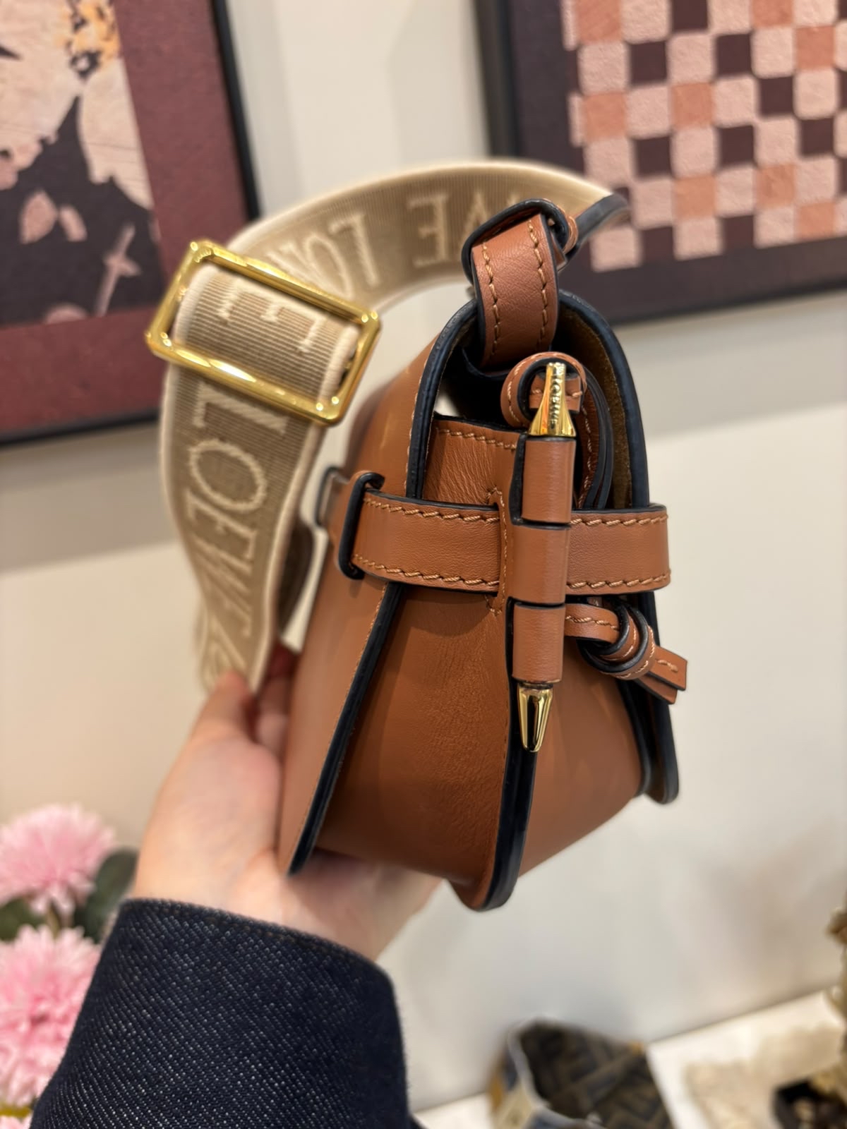 Loewe Mini Gate 手袋 tan 100%Authentic, 98%new  ✅dust bag 