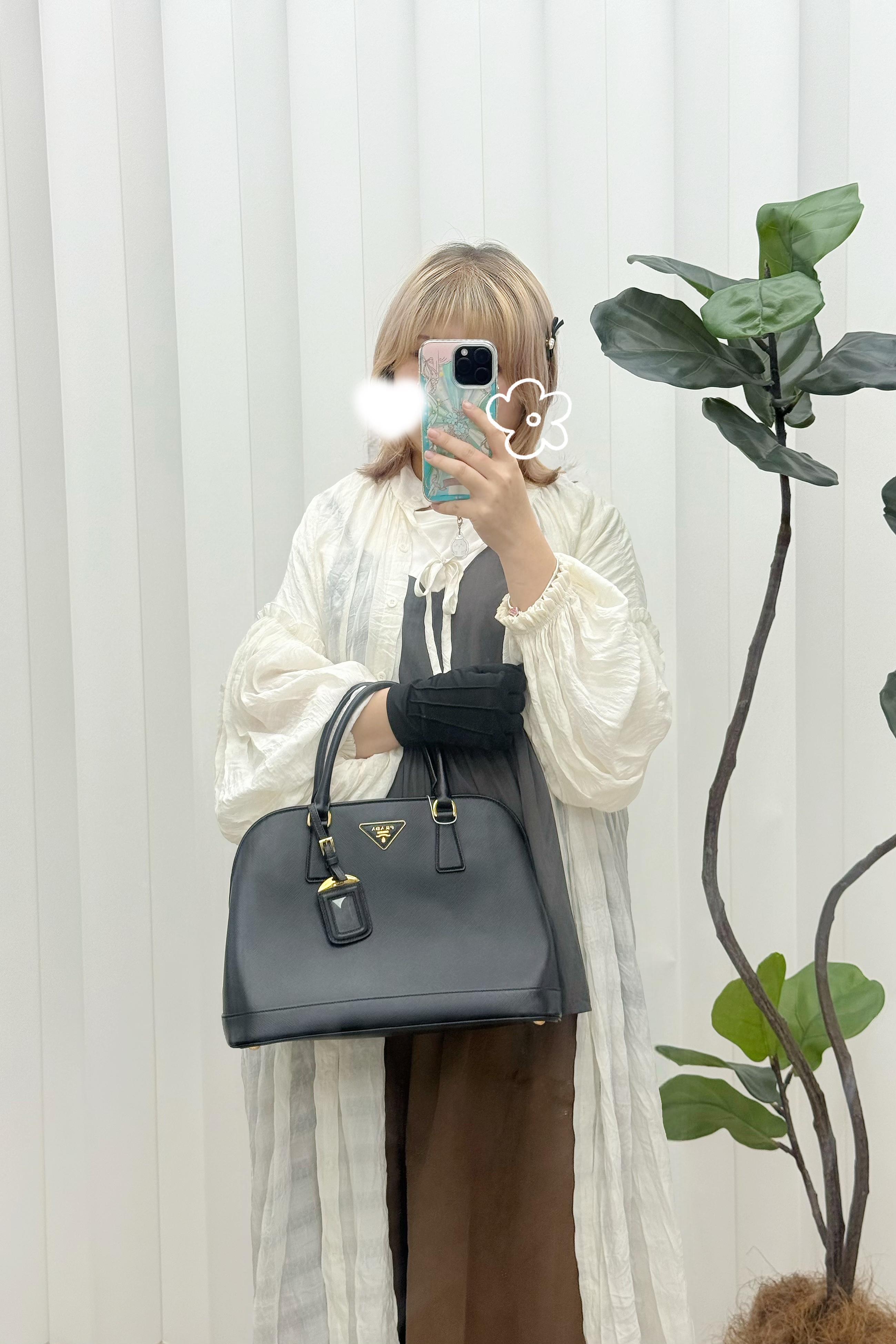 PRADA🤍PRE OWNED Saffiano Lux 黑金牛皮貝殼手提包 Tote Bag🖤
