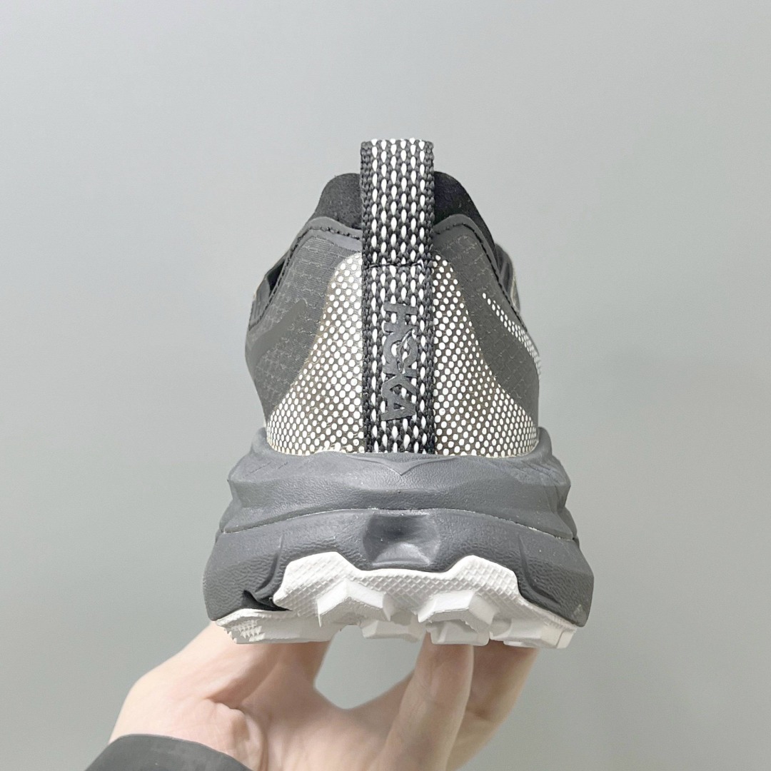 Hoka Mafate Speed 4 Lite