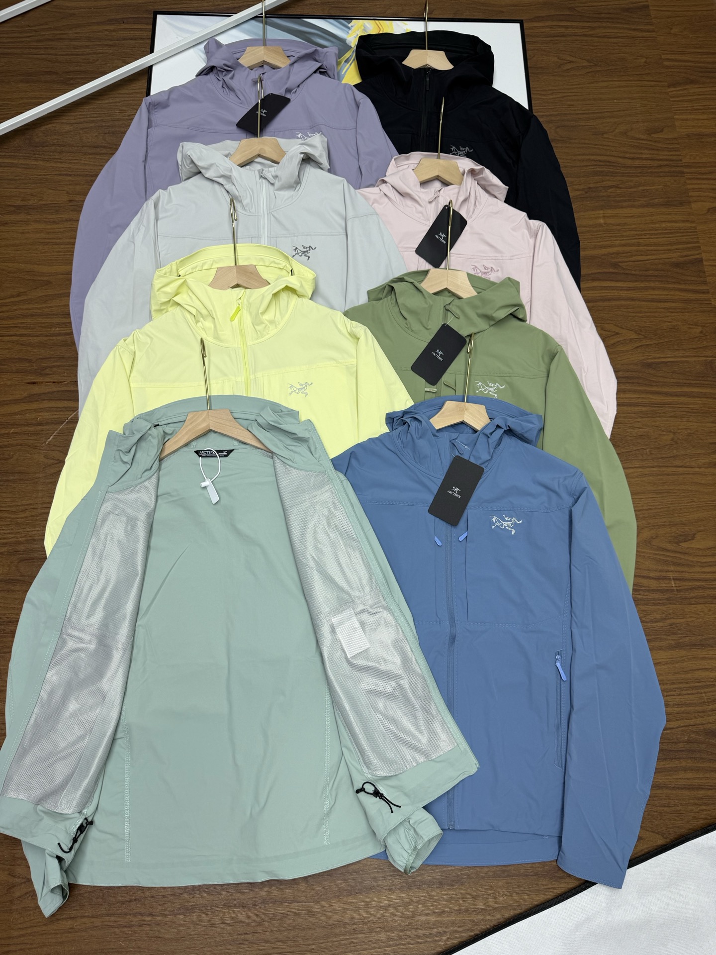 $368件。ARCTERYX 始祖鳥 Gamma Lightweight Hoody 輕薄軟殼連帽外套（升級刺繡版）