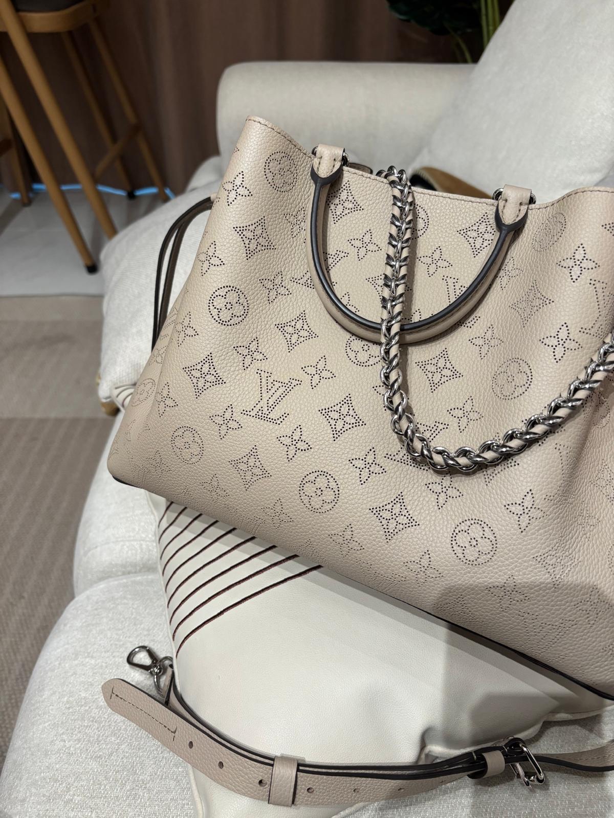 LV bella Tote Calfskin 2way bag 100%Authentic, 99%New ✅Dust bag
