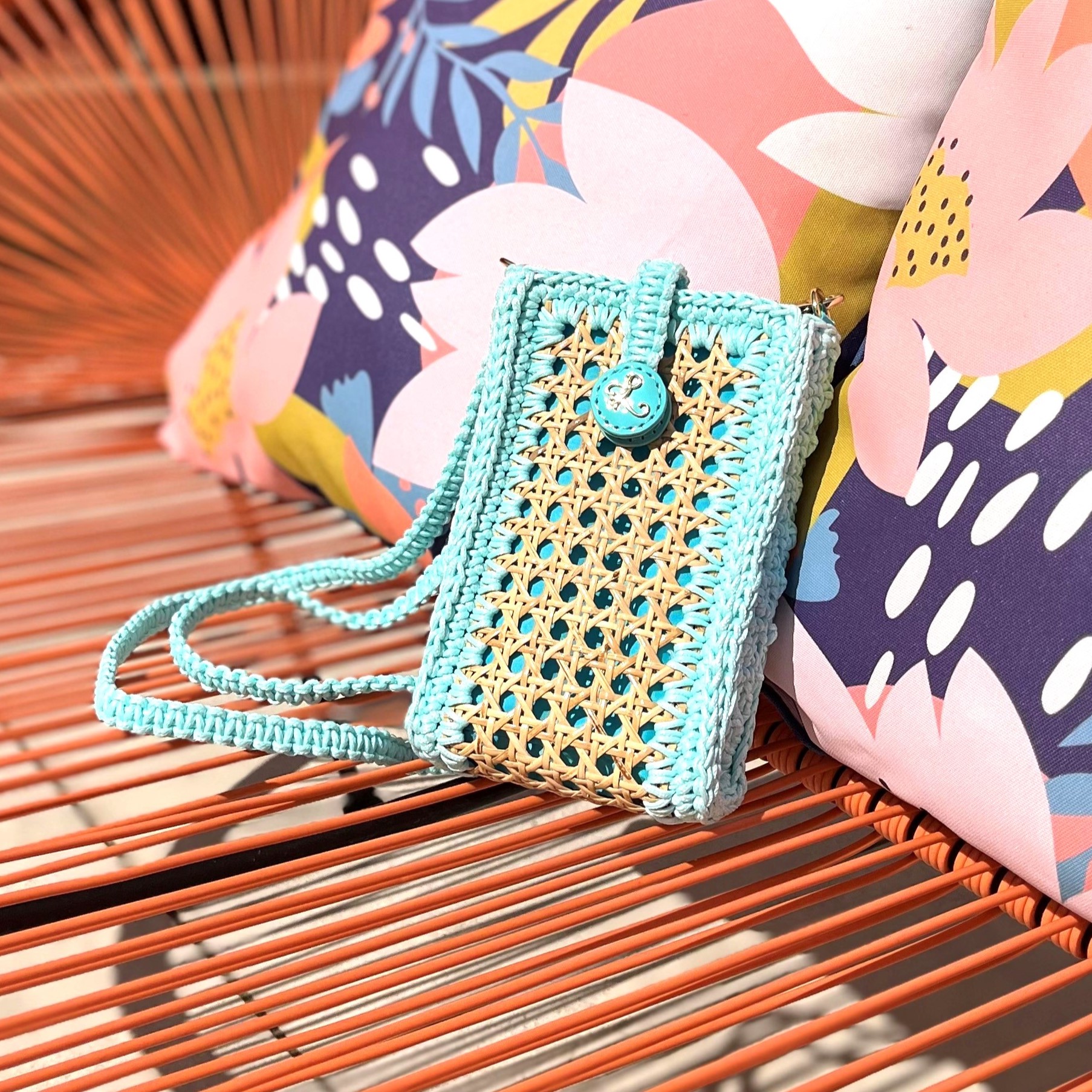 RATTAN - Matting Phone Bag