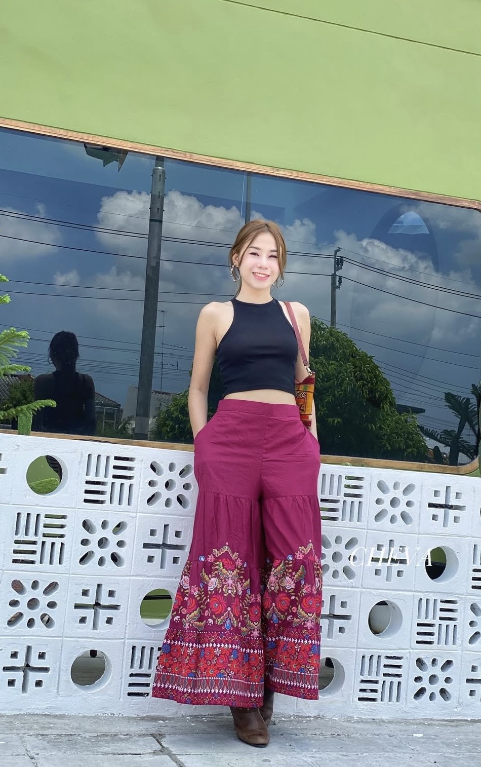 泰國名牌CHEVA - 紫紅色燙金印花喇叭褲