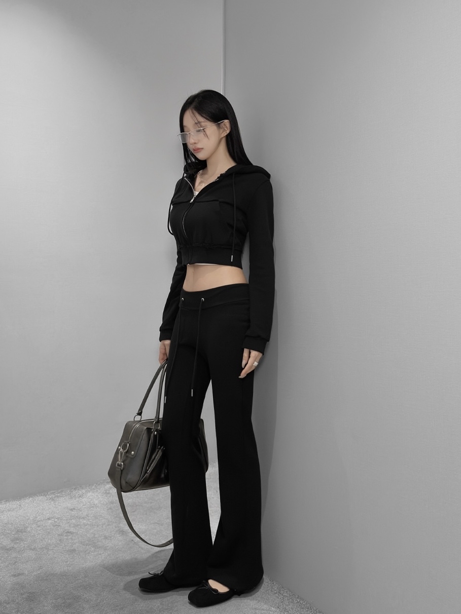 Eyelet Pocket Low Bootcut Pants