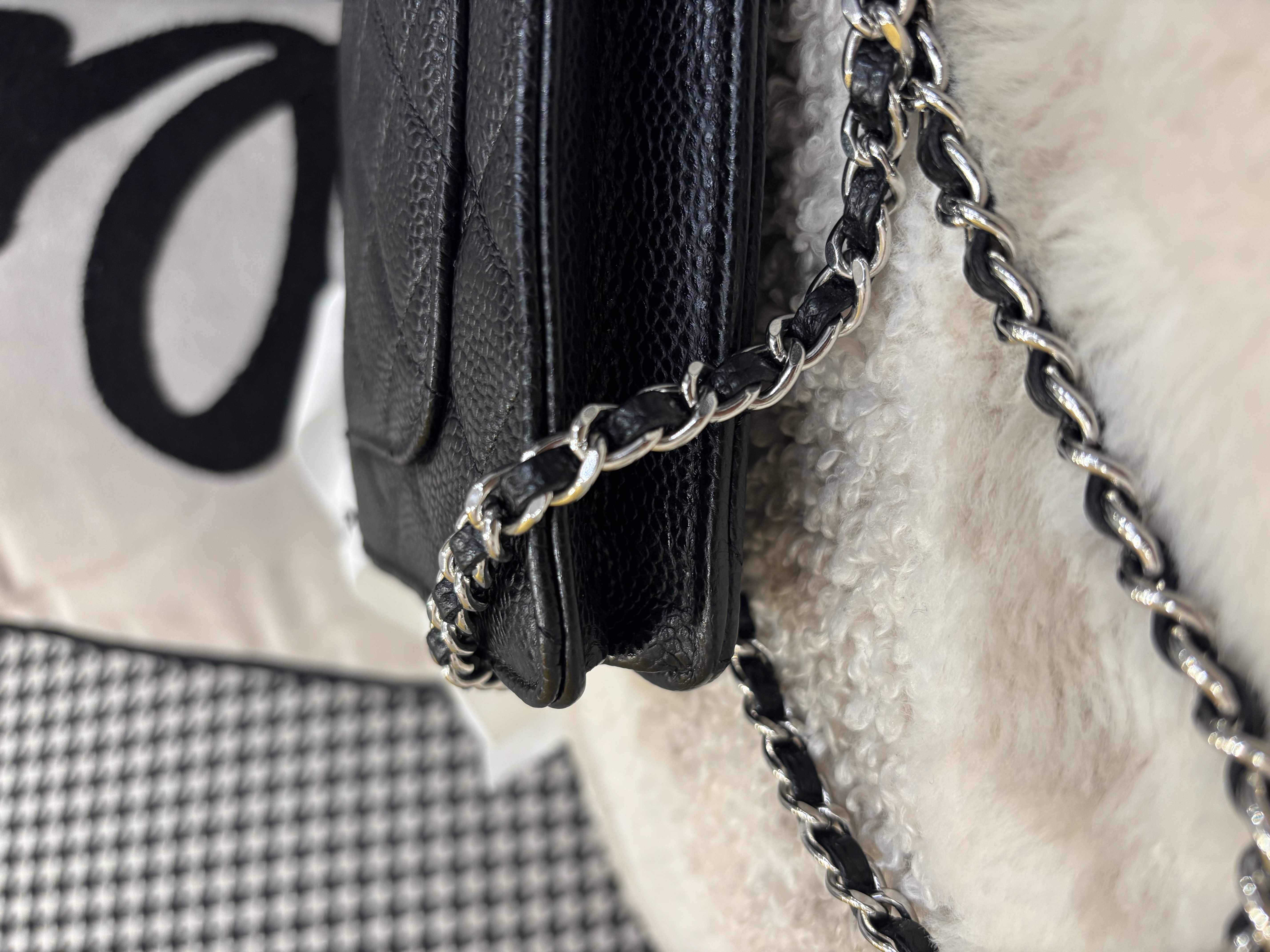 Chanel wallet on chain 黑色荔枝牛皮銀扣 WOC 100%Authentic, 全新 100%NEW  ✅晶片✅dust bag ✅box 