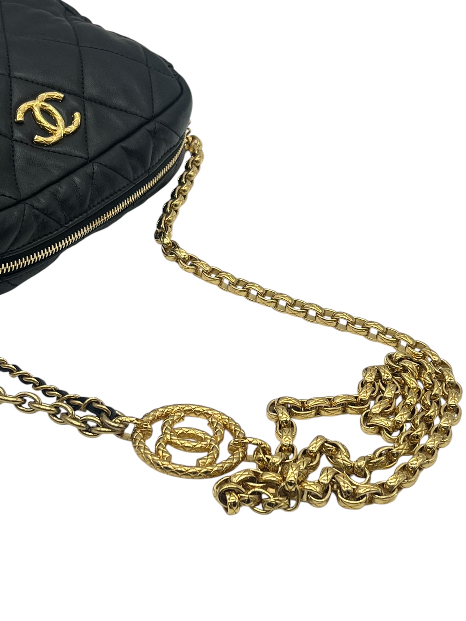 Unused Item CHANEL Camera Bag / Product Code: 061401