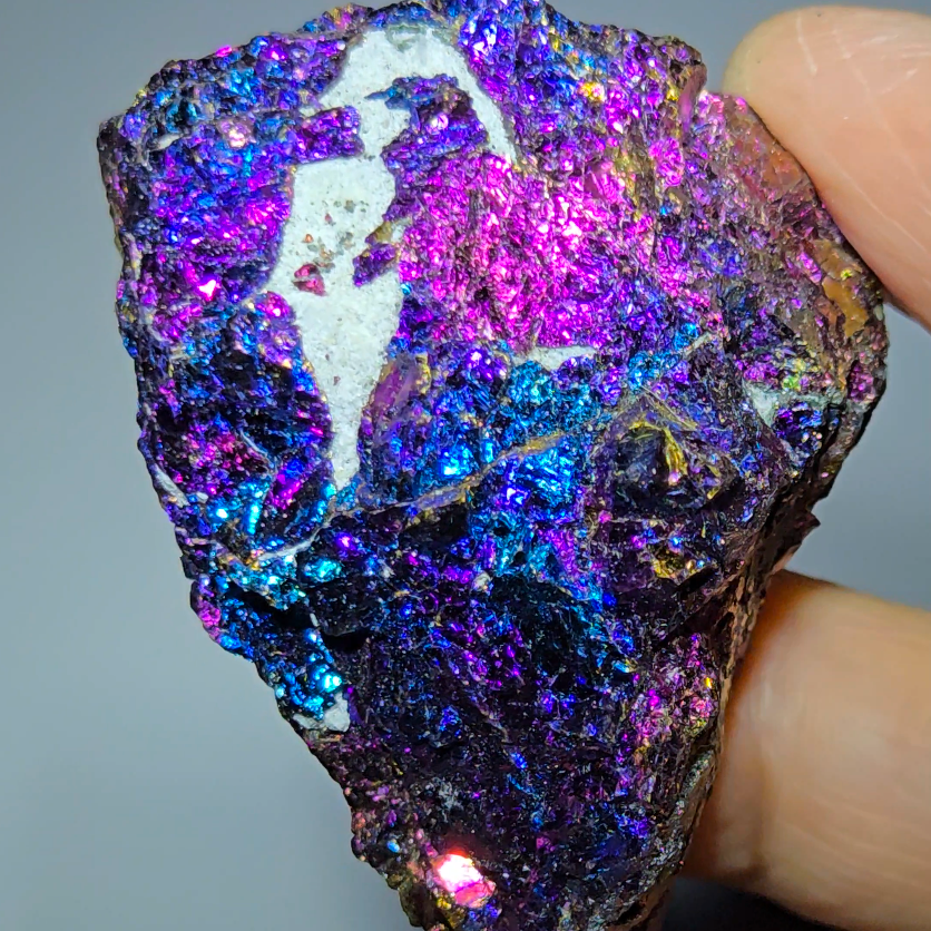 Bornite raw stone from Mexico (untreated, unheated) - BN1