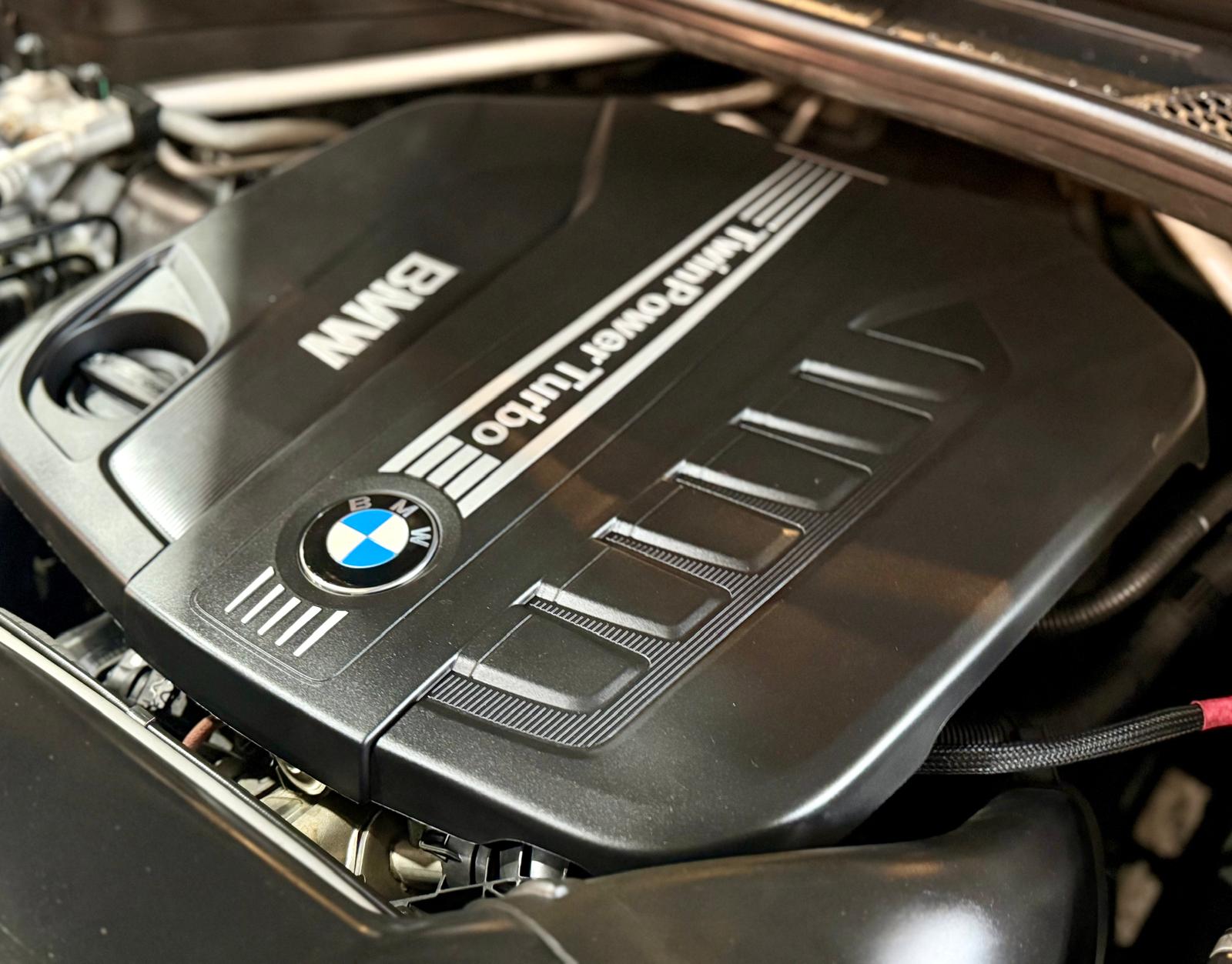 B.M.W. X5 XDRIVE30D (F15) 2013