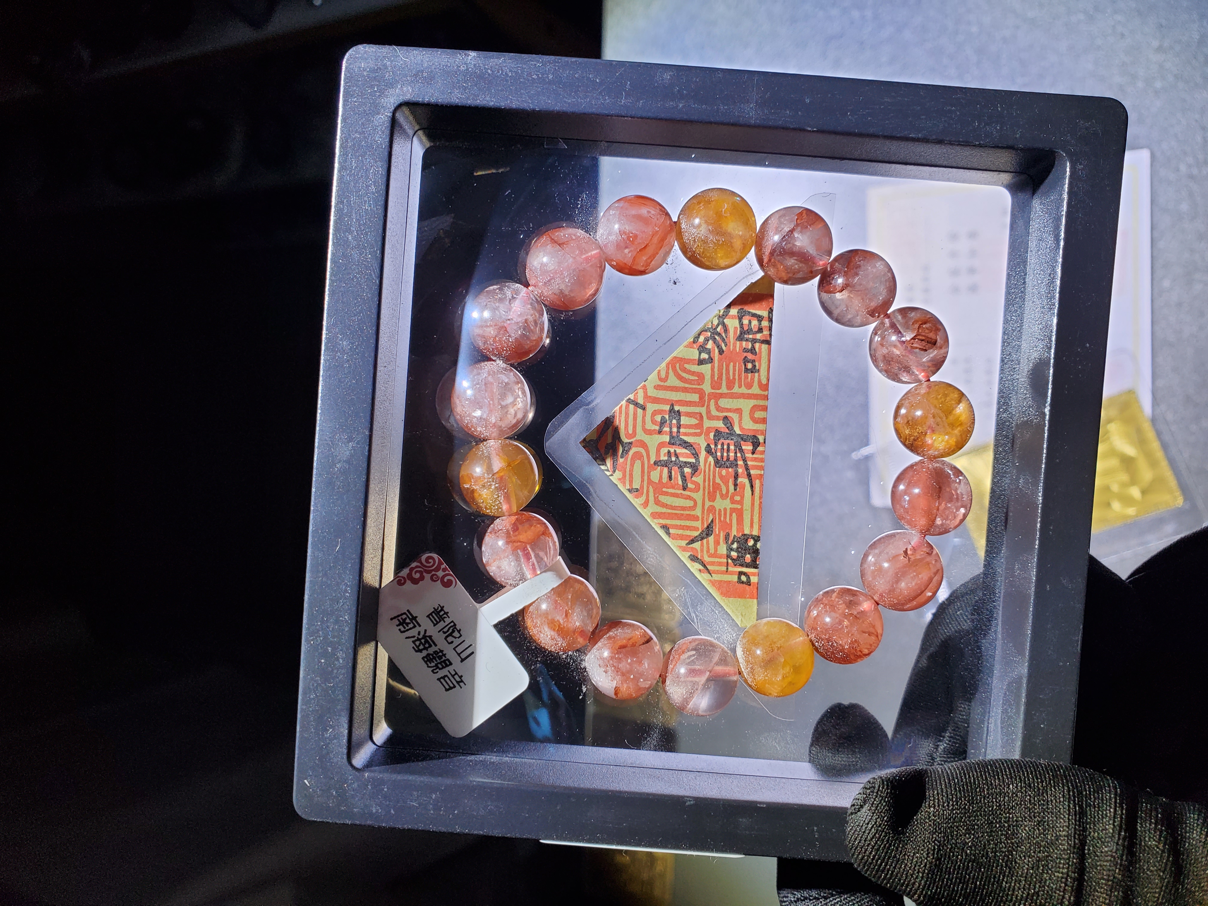 (已開光加持) 高質紅黃膠花水晶手串 11.5+mm (No.PUT794)