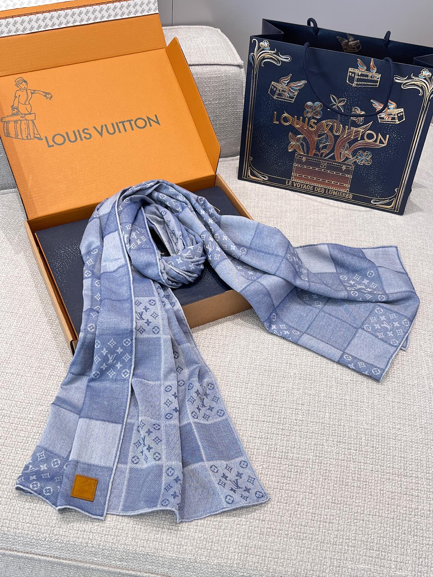 【原單】LV Denim Patchwork 棋盤格長頸巾
