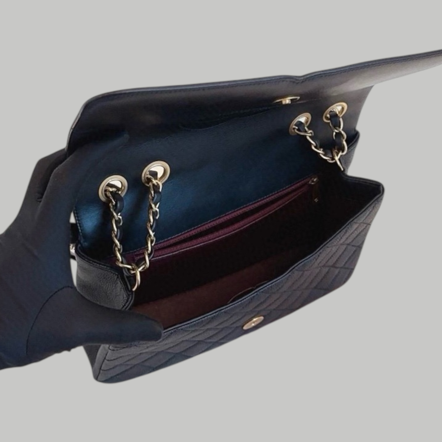 Chanel  Filigree Flag 