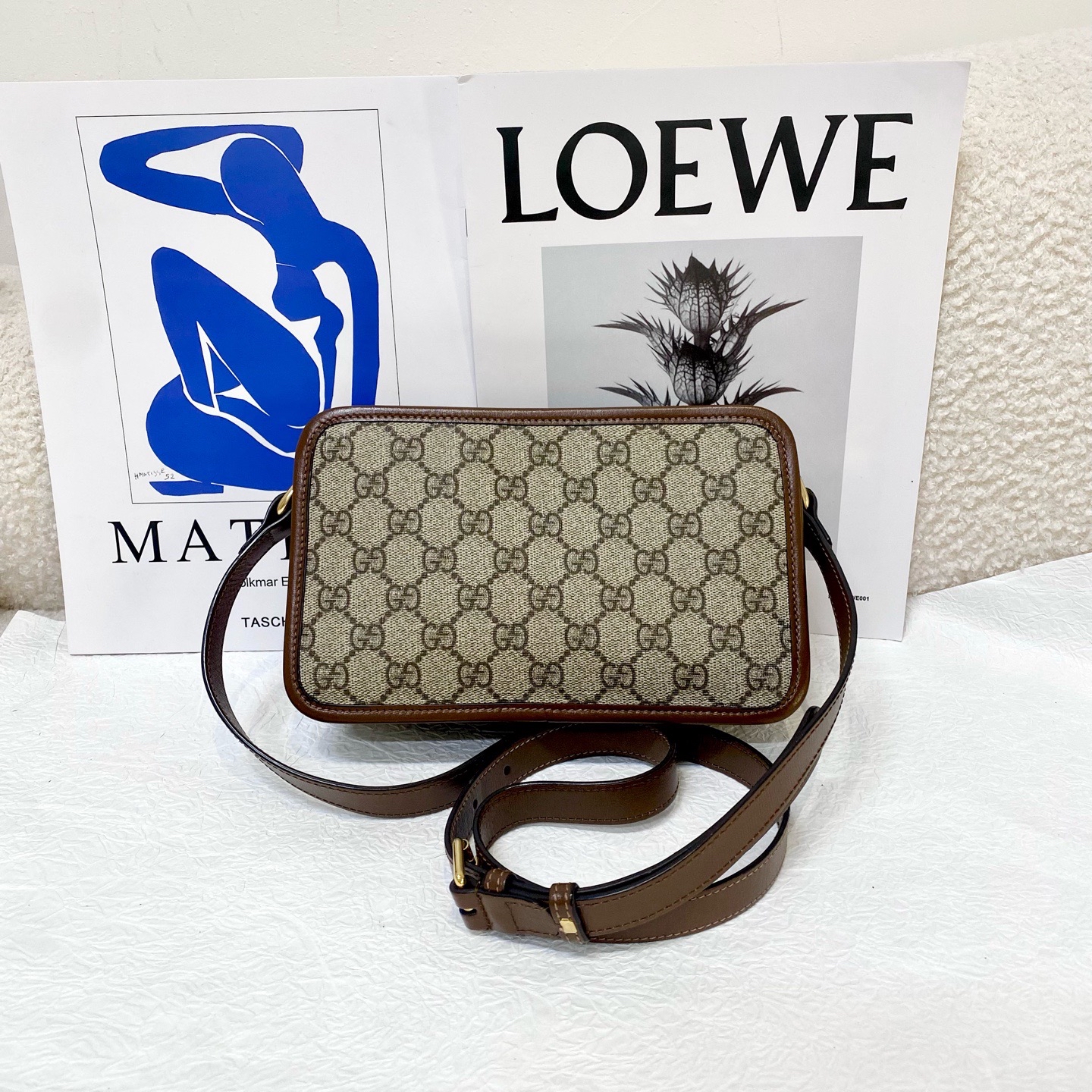 【預訂貨品】GUCCI復古老花相機包