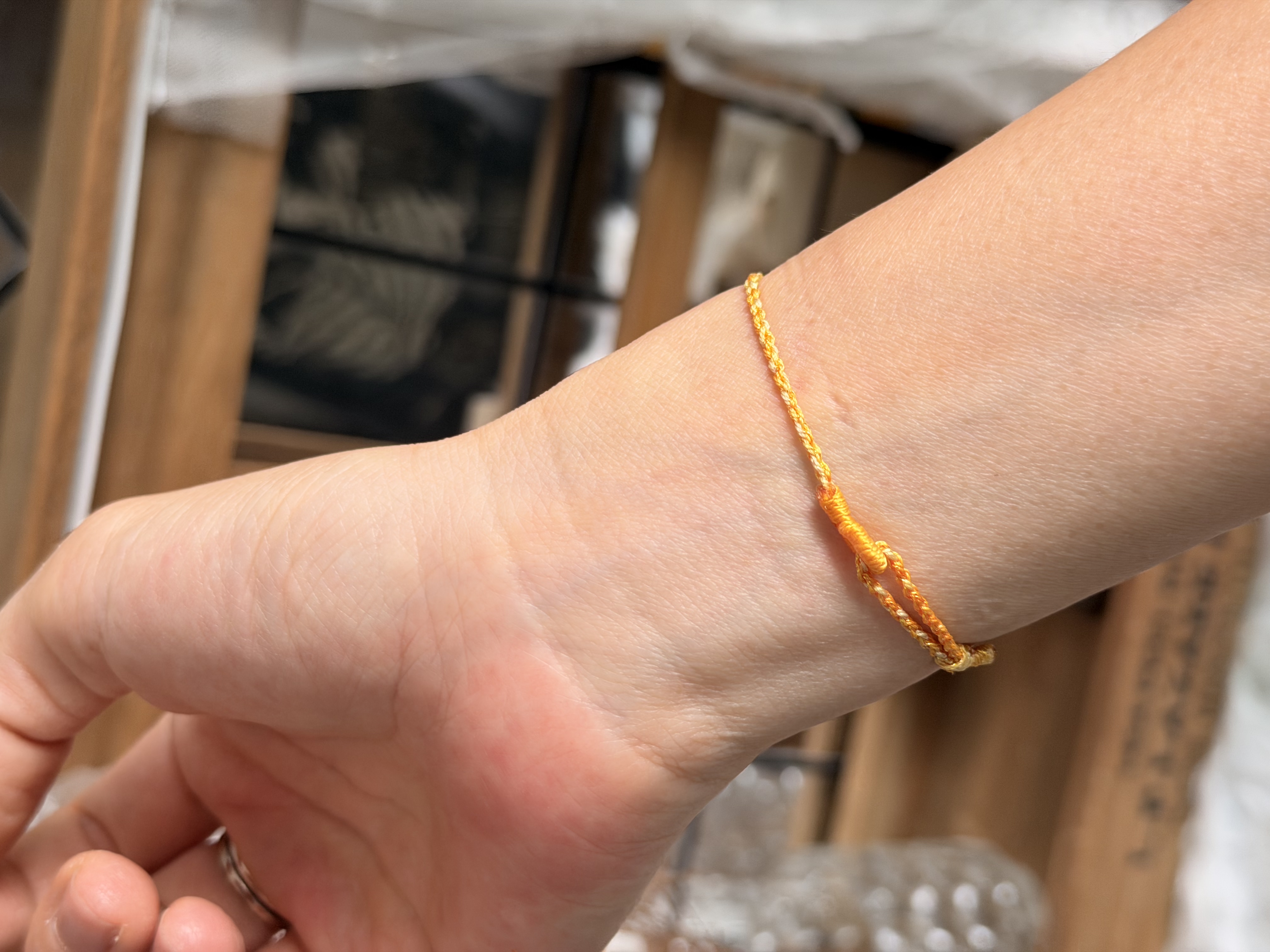 金鈦晶貔貅襯手绳