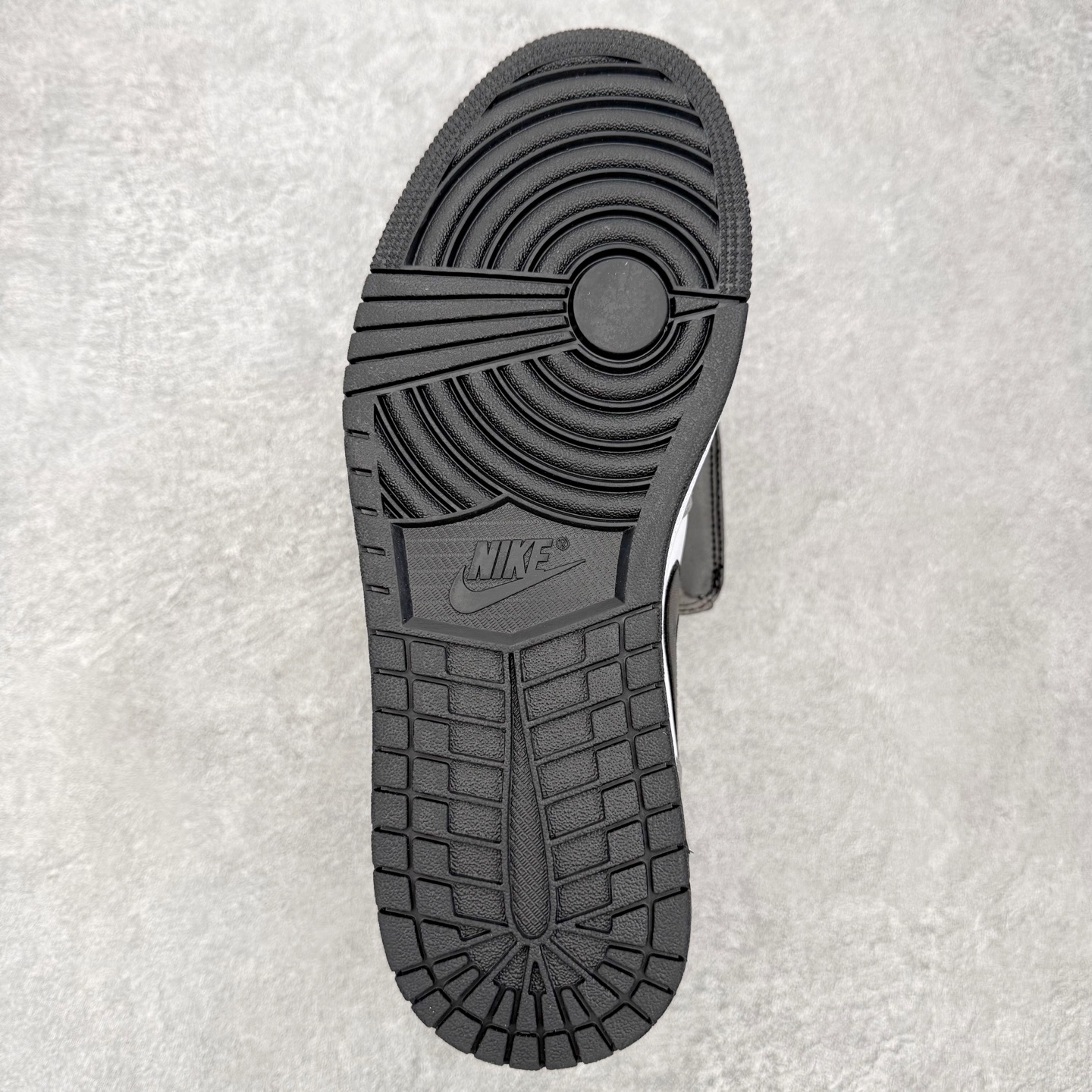 Nike Air Jordan 1 Low IR2278-100