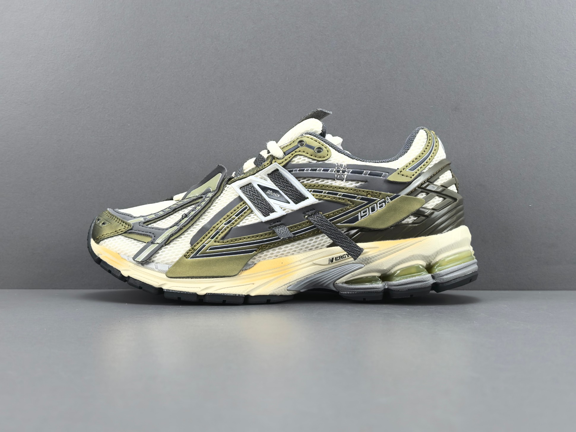 New Balance 1906A U1906ANC