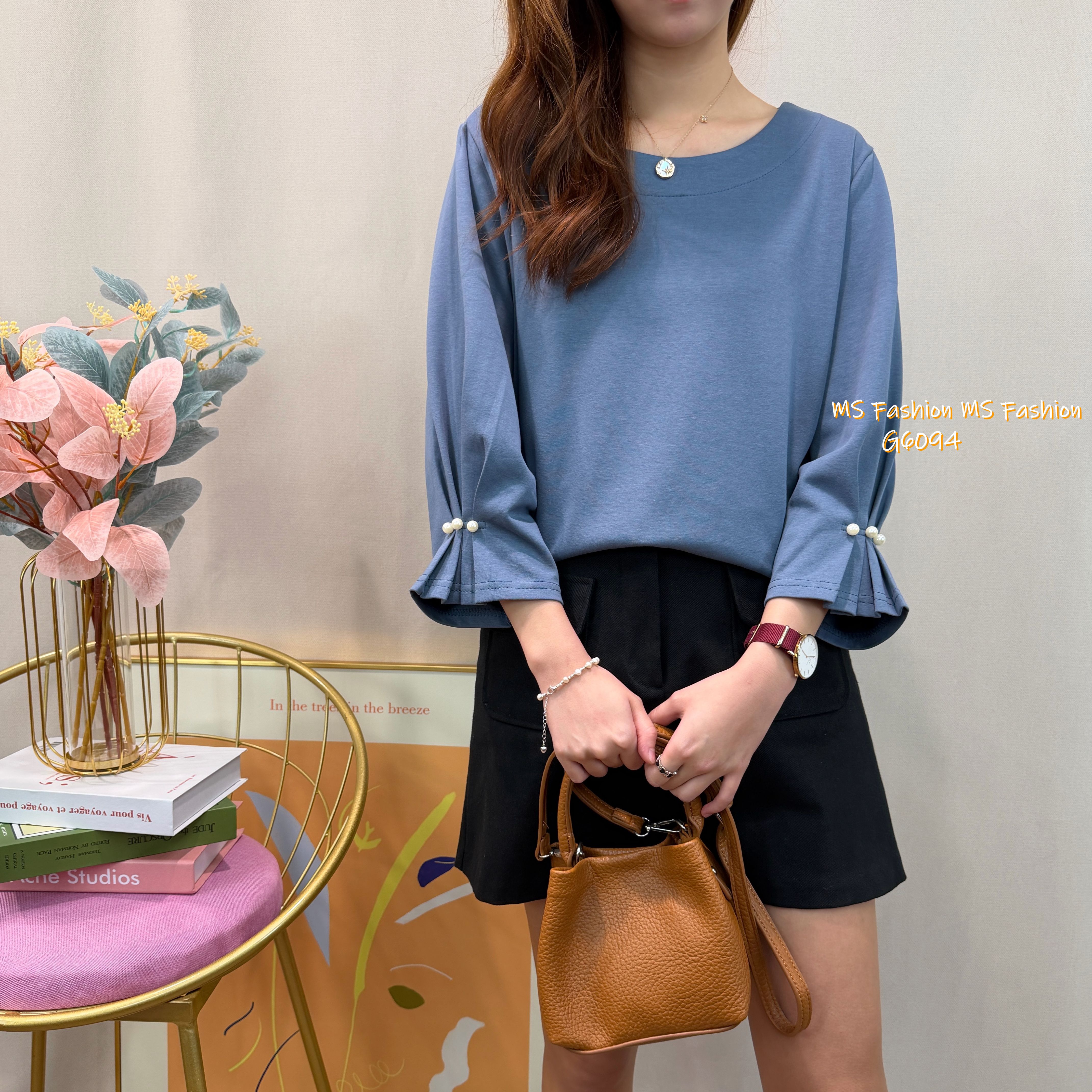 G6094 韓國🇰🇷百摺珠袖淨色top