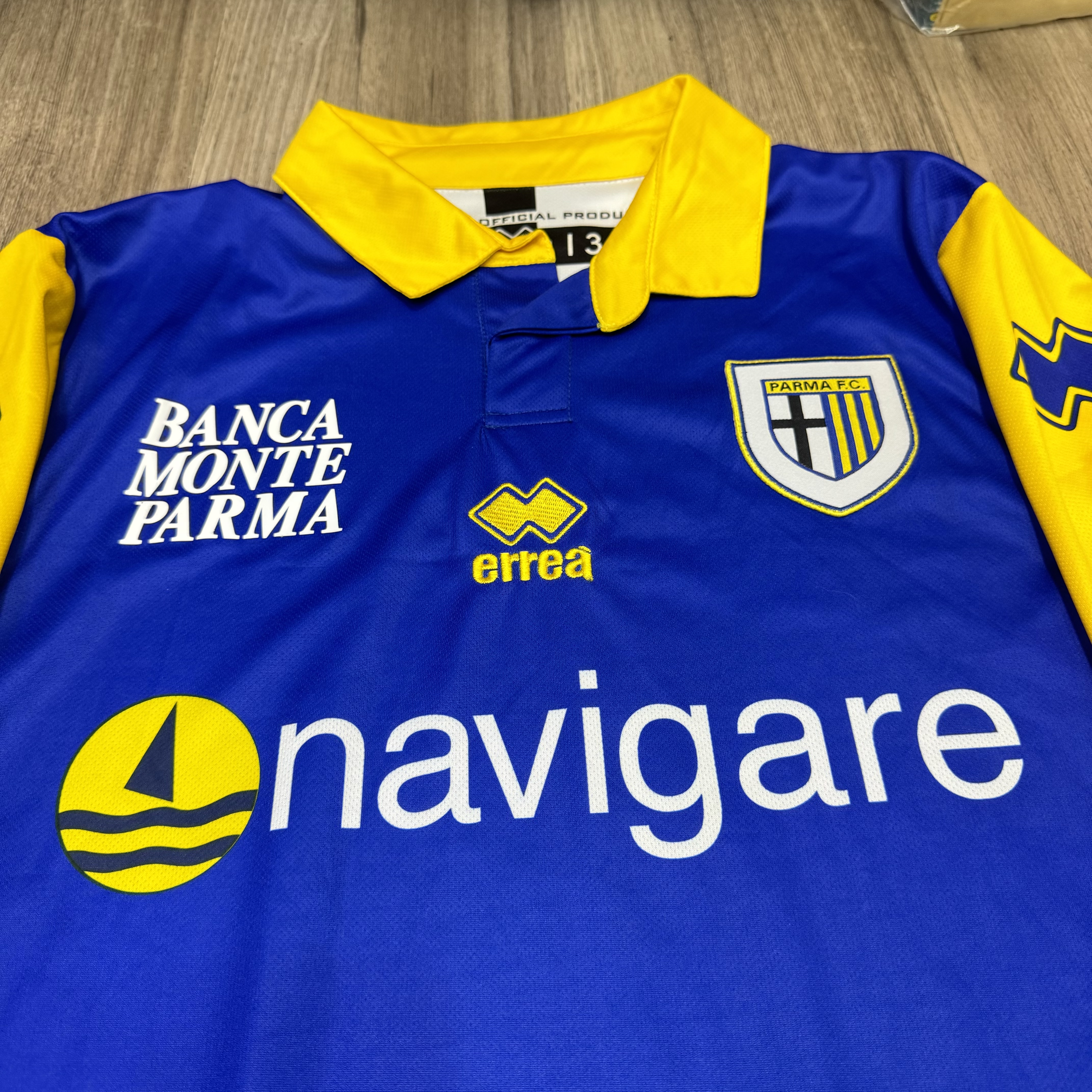 Parma 10/11 away shirt #9 Crespo 