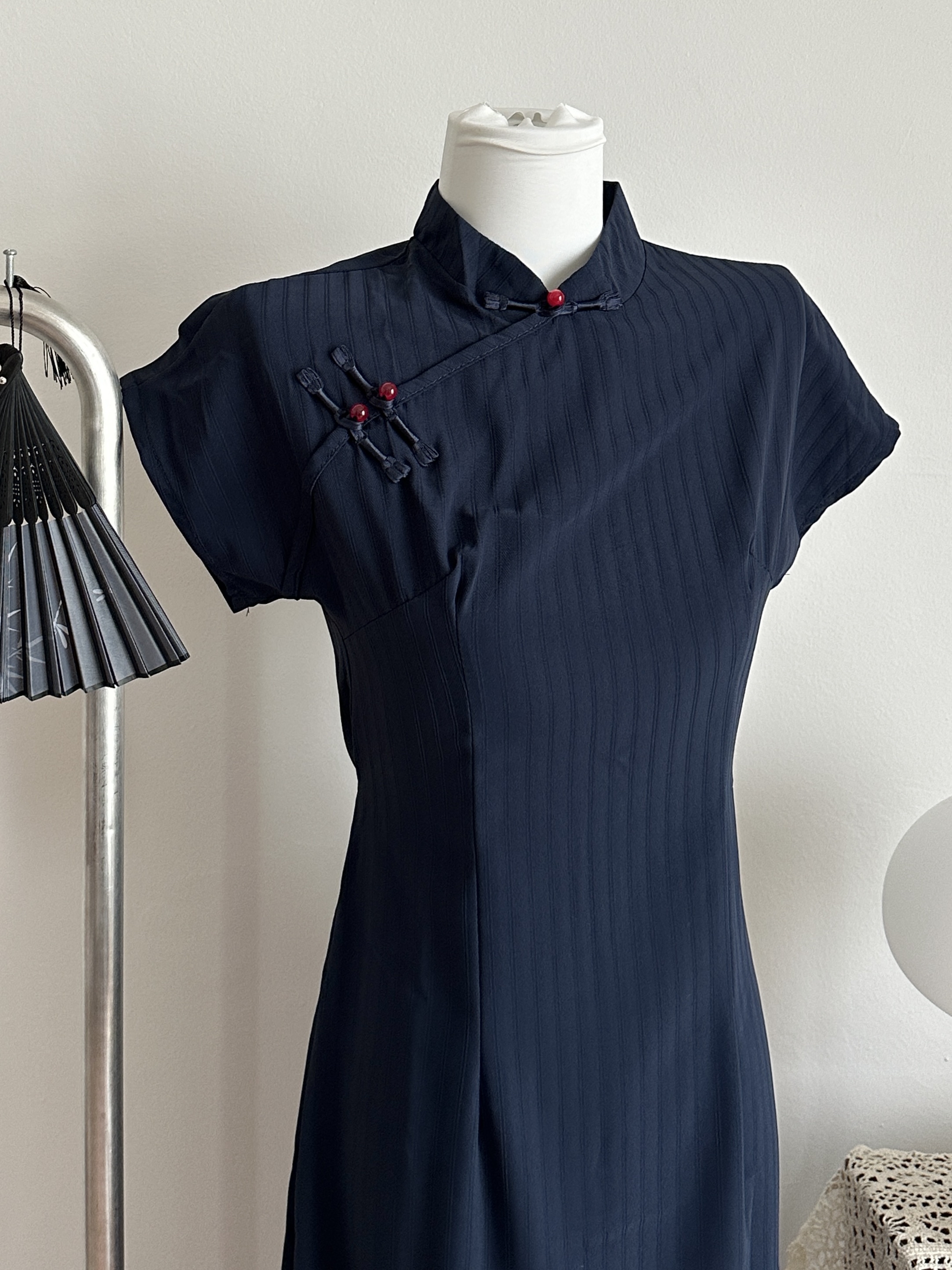 Chris Side-Slit Cheongsam | Blue