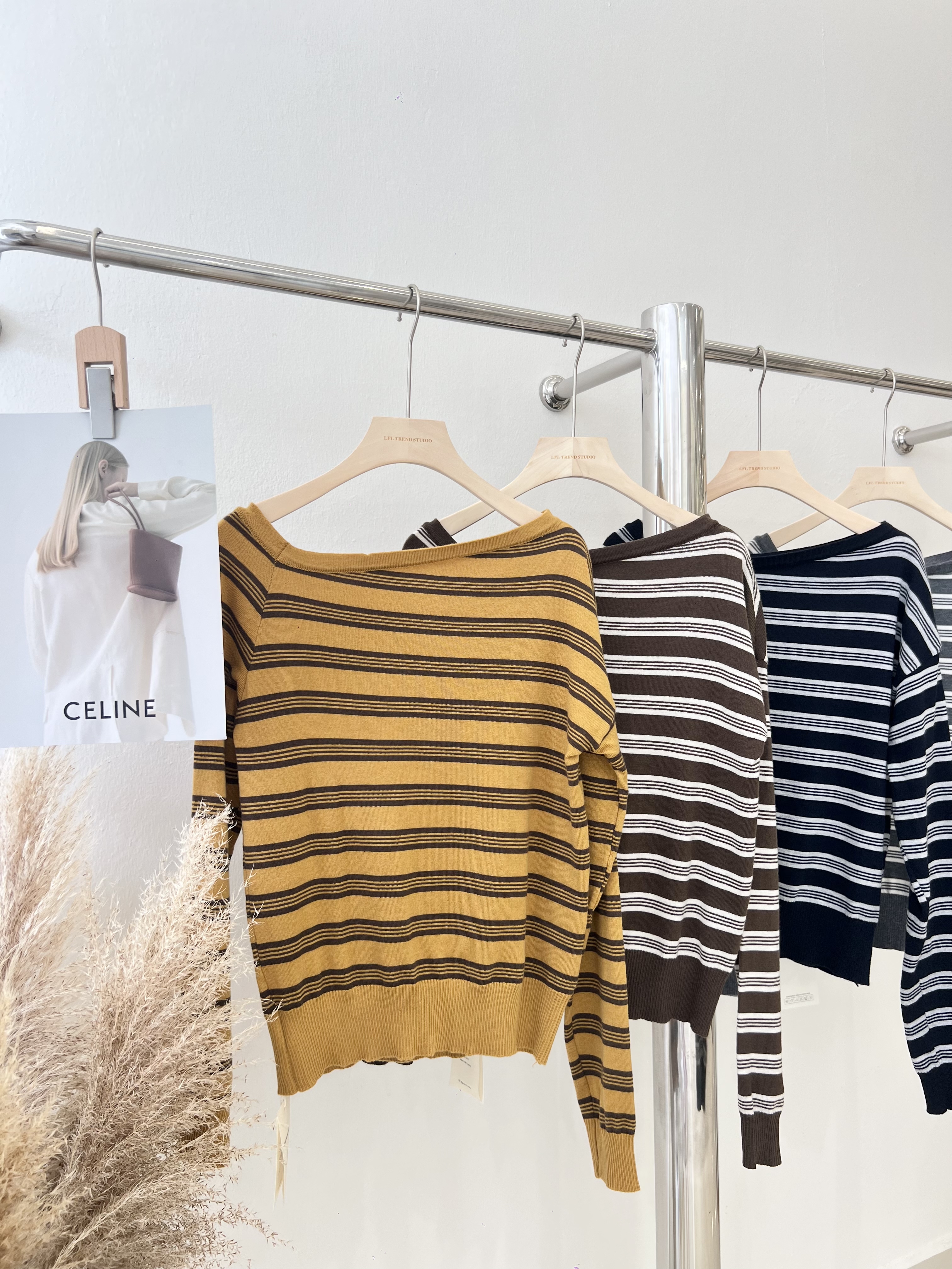 6889 韩系条纹一字肩针织长袖