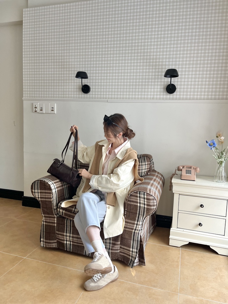 Stripe-Lined Relaxed Trench Coat (Cream)