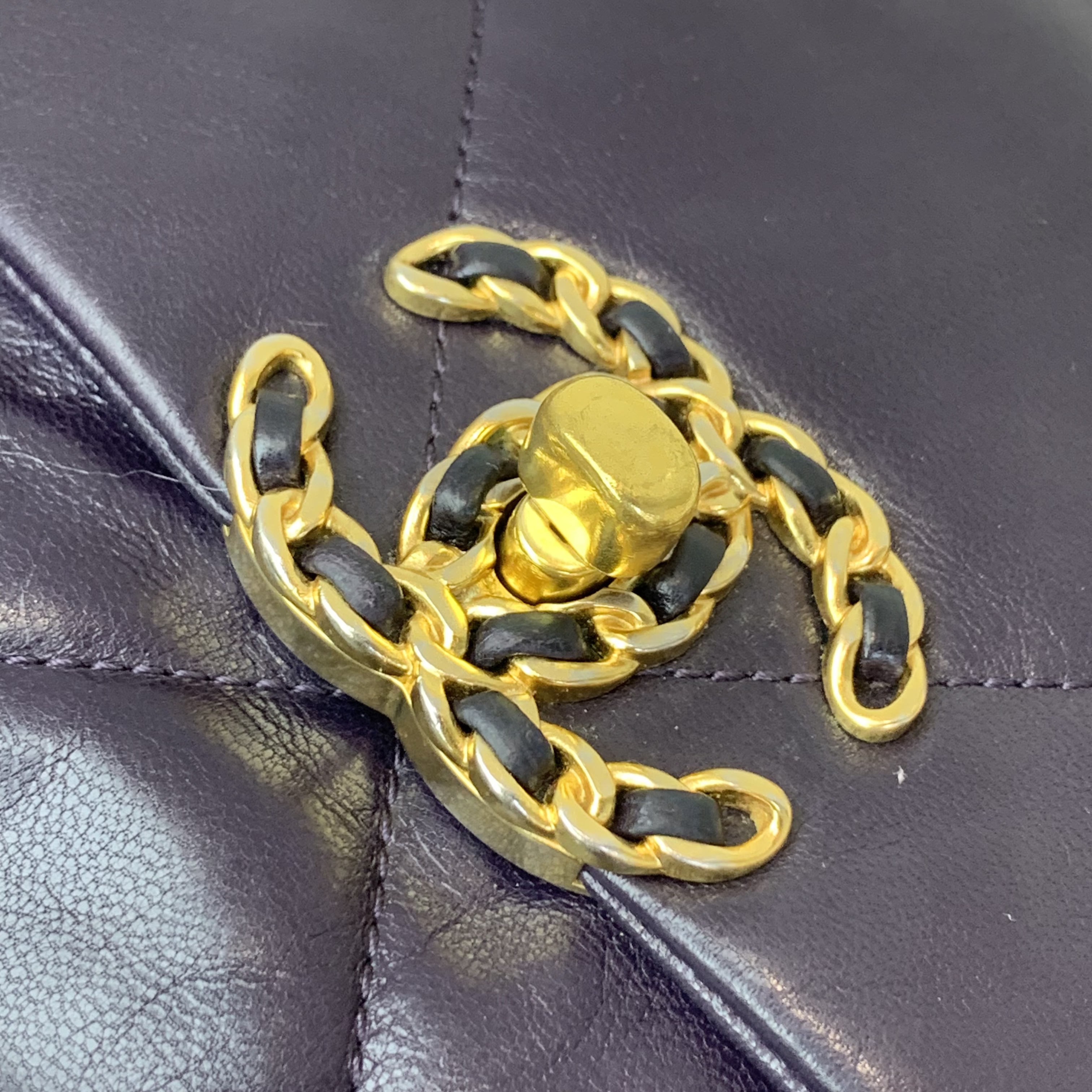 紫色控💜Full set Chanel19bag 罕有深紫色系列