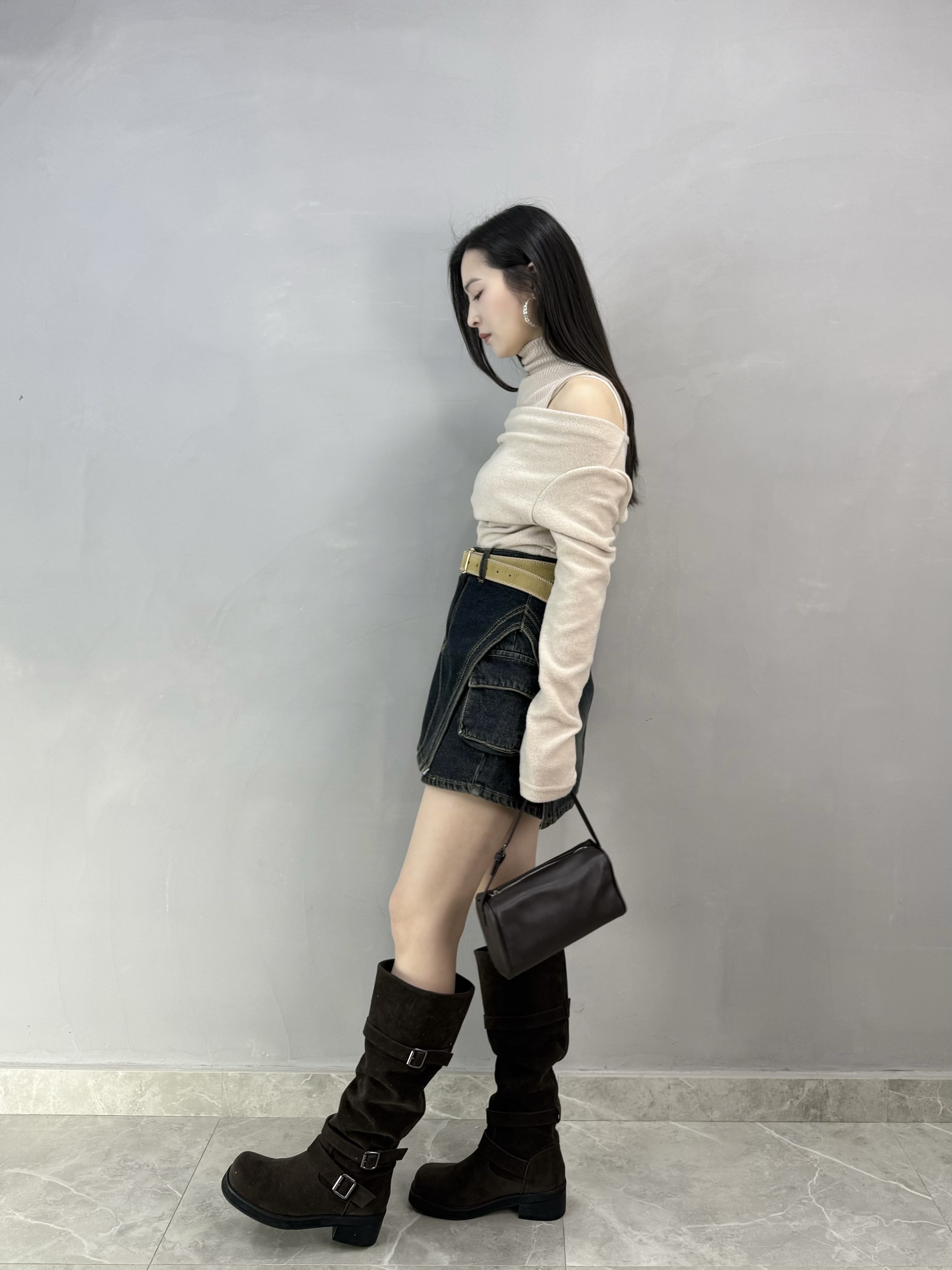 E62 小企領假兩件露膊Top