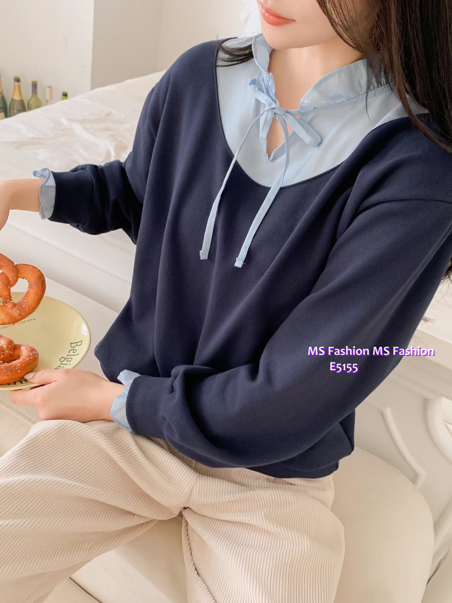 E5155 雙色ruffle領top