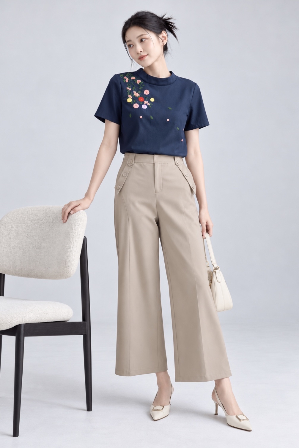 210610 High-Waisted Button Detail Wide-Leg Pants
