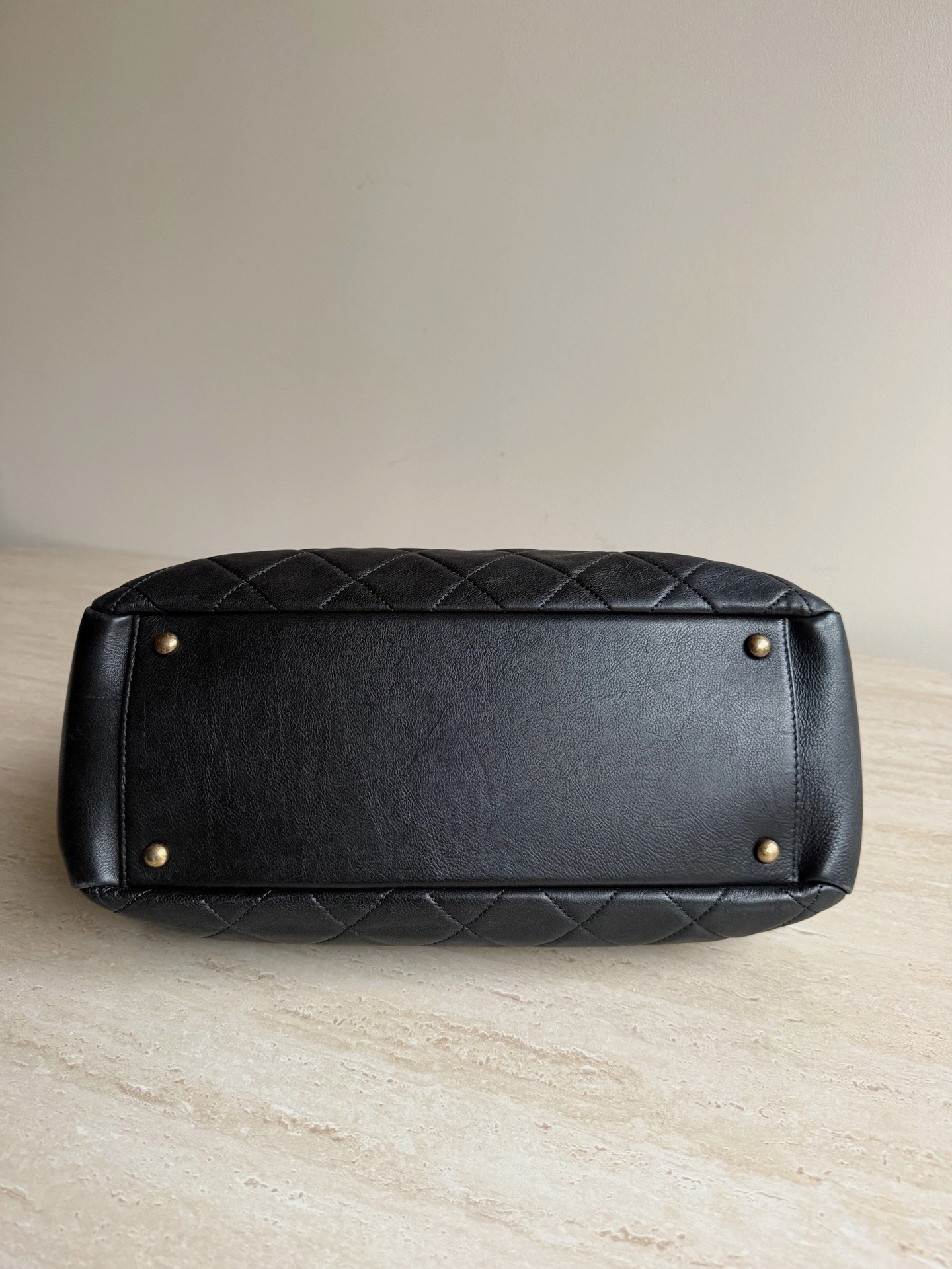 【預訂貨品】Chanel黑色牛皮菱格紋tote bag