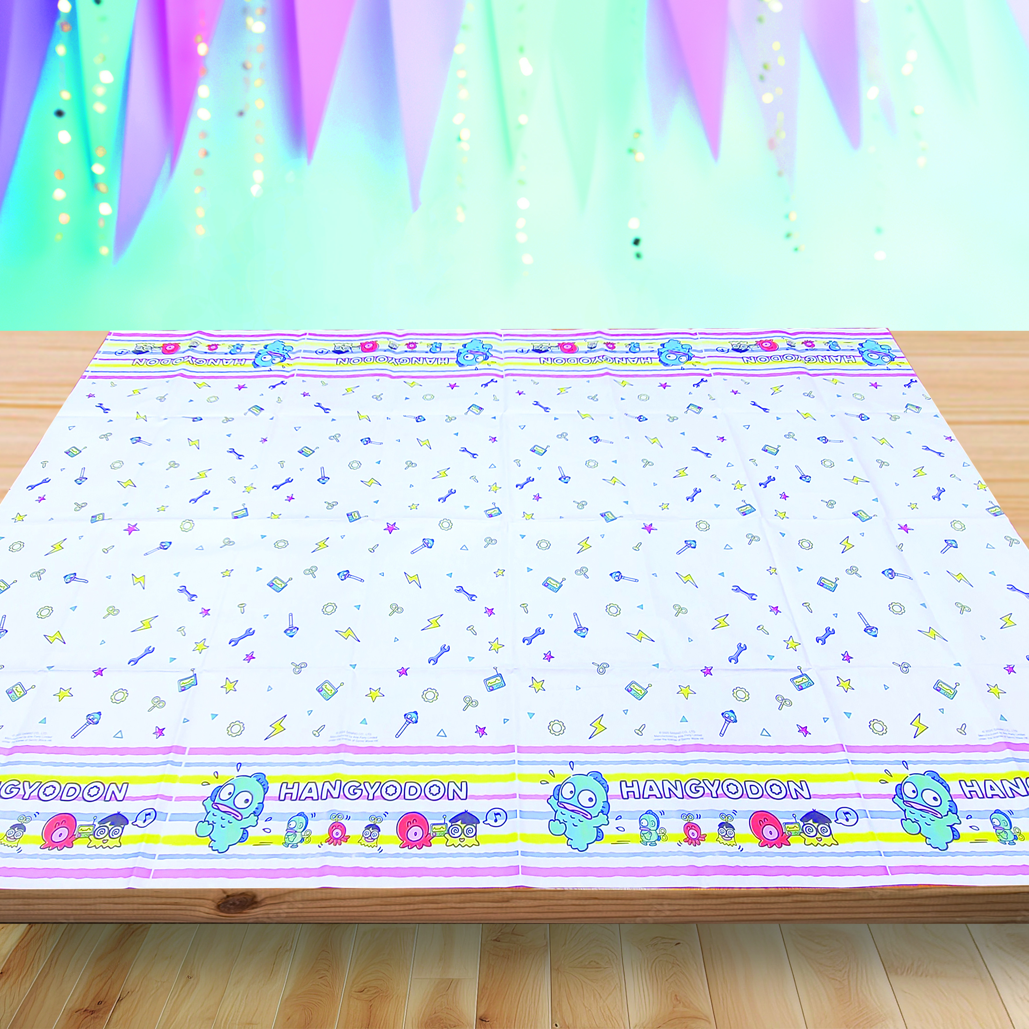 Sanrio Hangyodon 水怪 紙檯布 (約 182 厘米 x 122 厘米)  [Sanrio 許可產品]