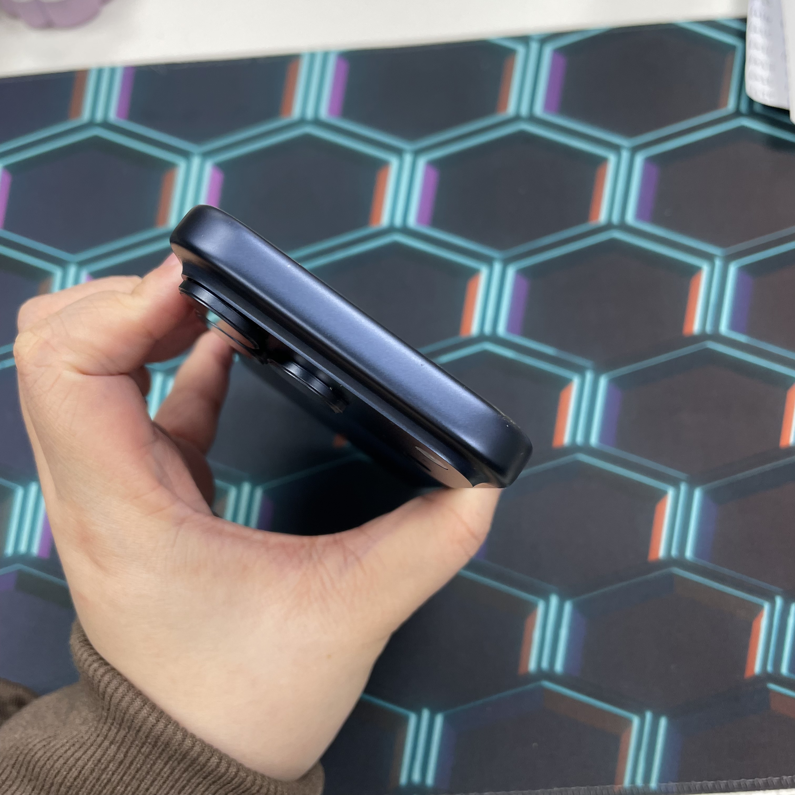 *6043 17 Pro 超靚機 512GB 電100 藍色 blue