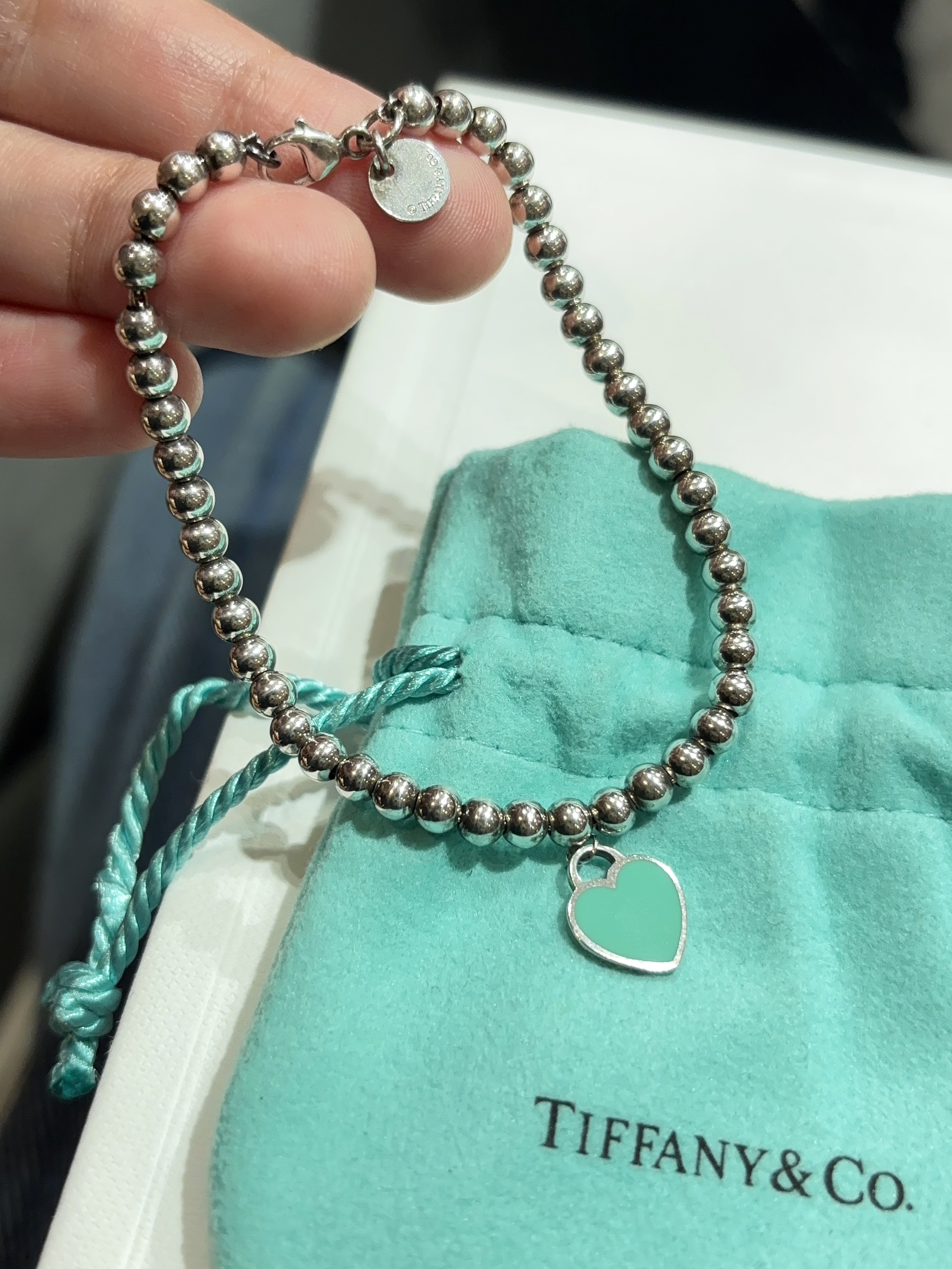 Tiffany & Co. Heart bracelet 100%Authentic,98%new ☑️dust bag 
