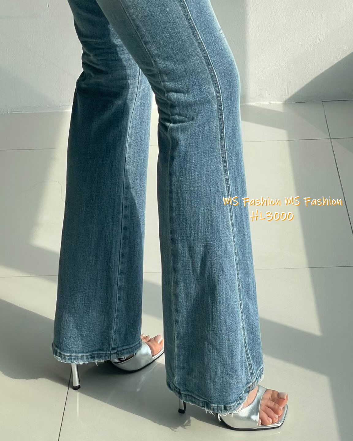 HL3000 韓國🌼Howluk拼接壓紋喇叭牛