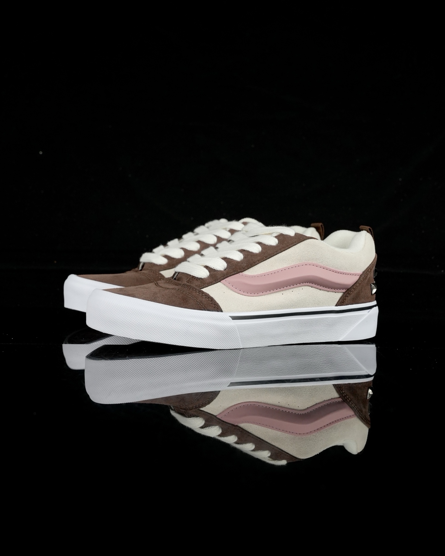 Vans Knu Skool