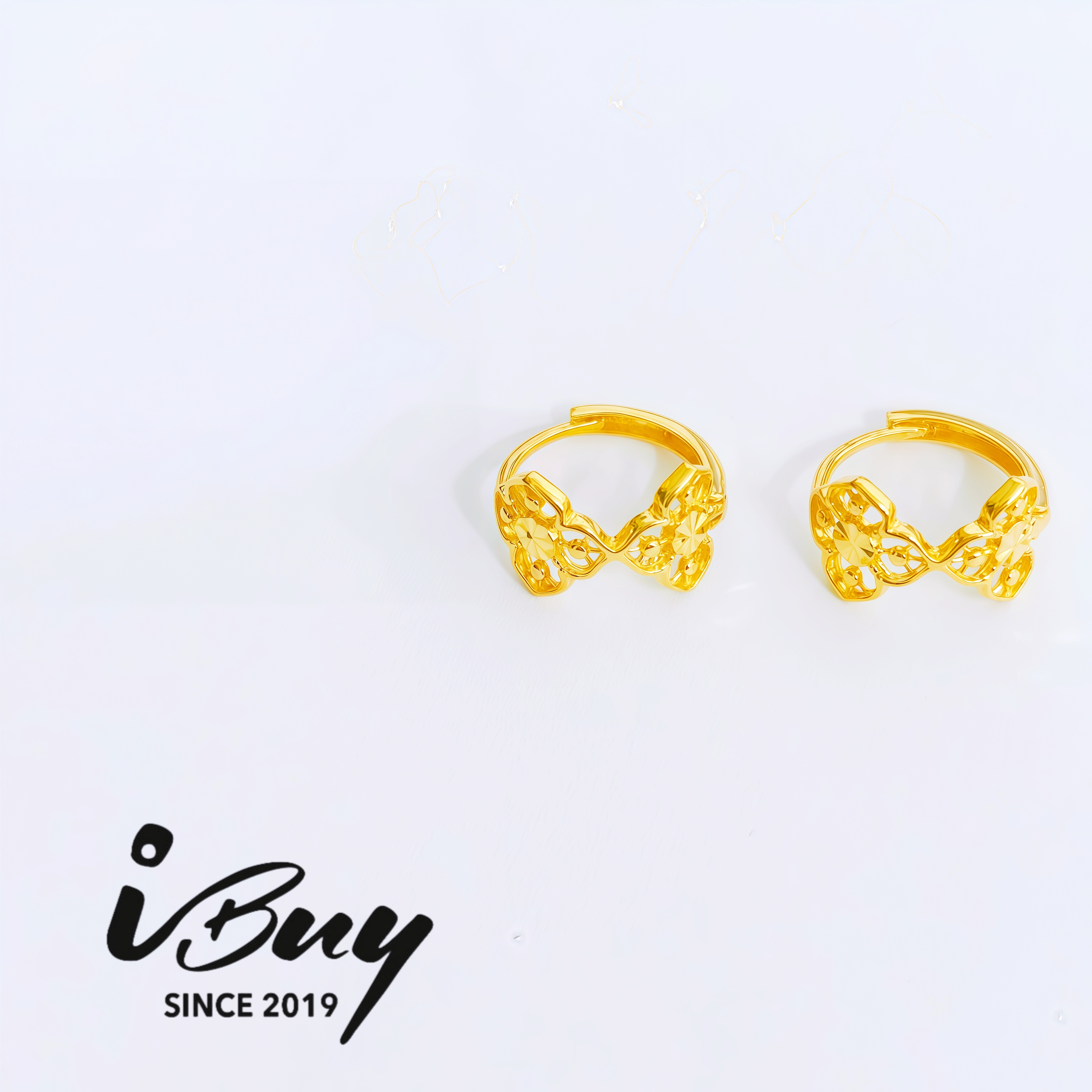 916 GOLD 4 PETAL FLOWER EARRING 916 金 楼控四叶耳圈