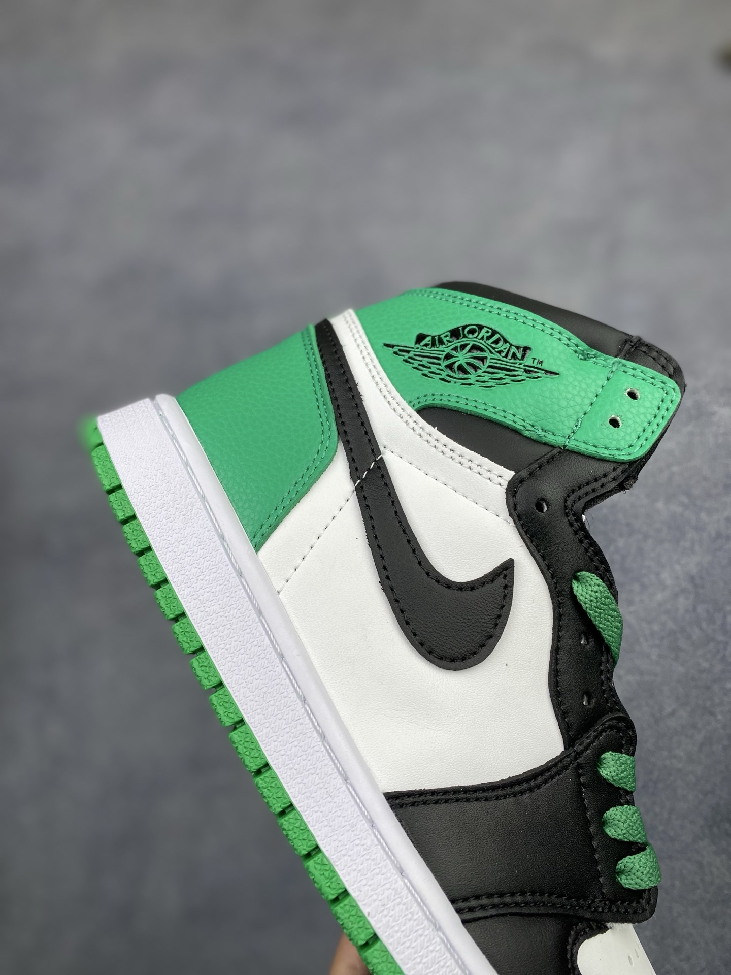 Nike Air Jordan 1 Retro High OG