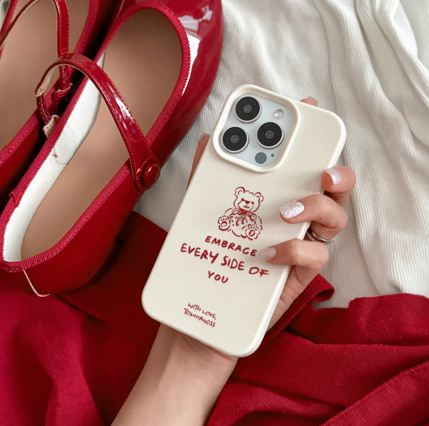 【Huggy Little Teddy】仿皮紋軟膠手機殼*象牙白/黑*