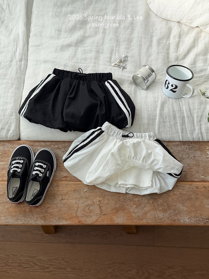 🇰🇷Matilda&Lee skirt