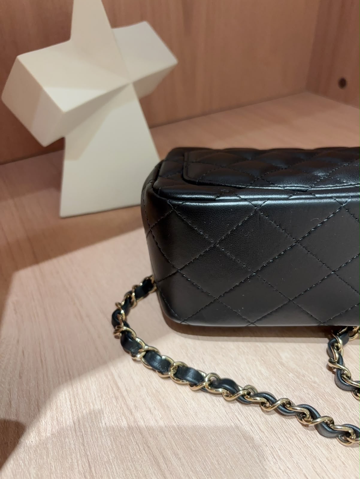 CHANEL mini flap classic flap 17cm Gold CF17 A35200 ,100%Authentic,98%new ✅晶片✅塵袋✅盒 