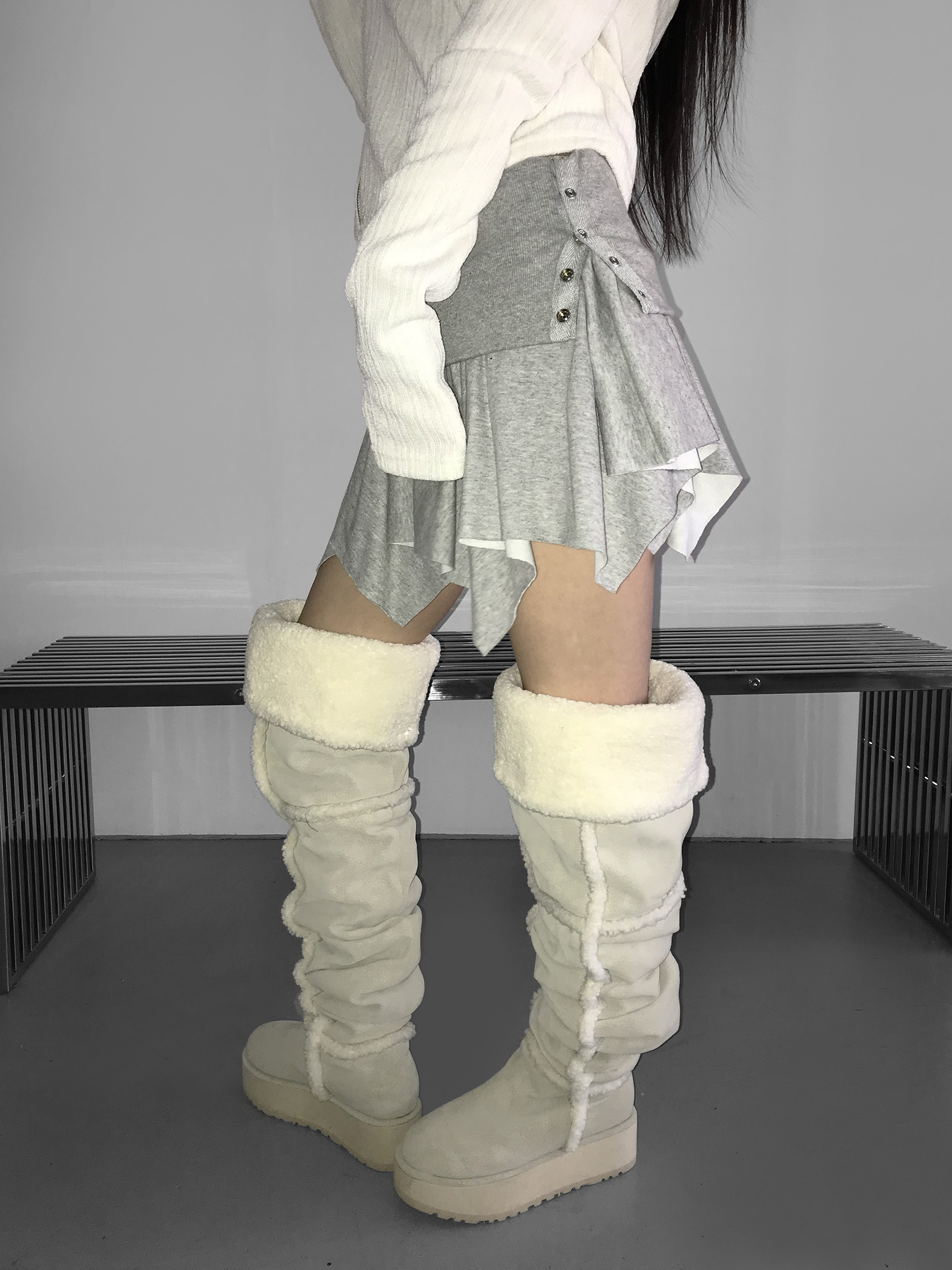 Snap Button Ruffle Mini Skirt