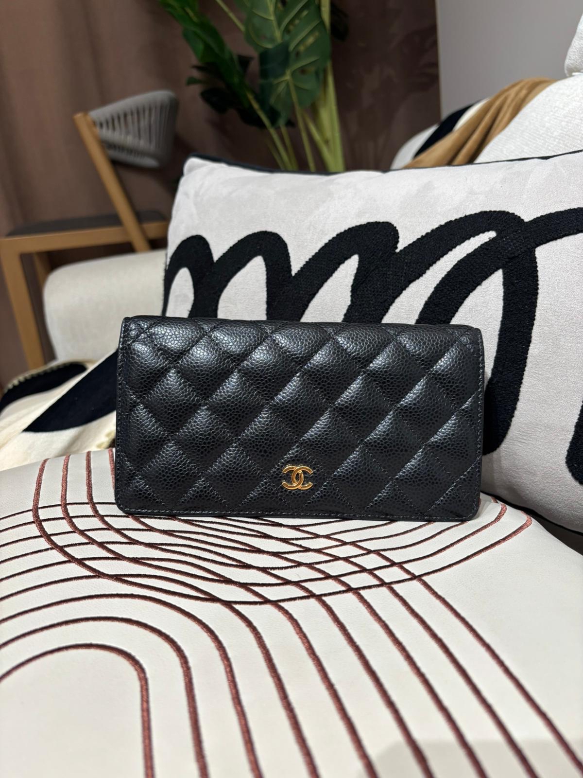 Chanel wallet 黑色荔枝牛皮 100% Authentic,95%new  ✅29Card ✅dust bag✅ box