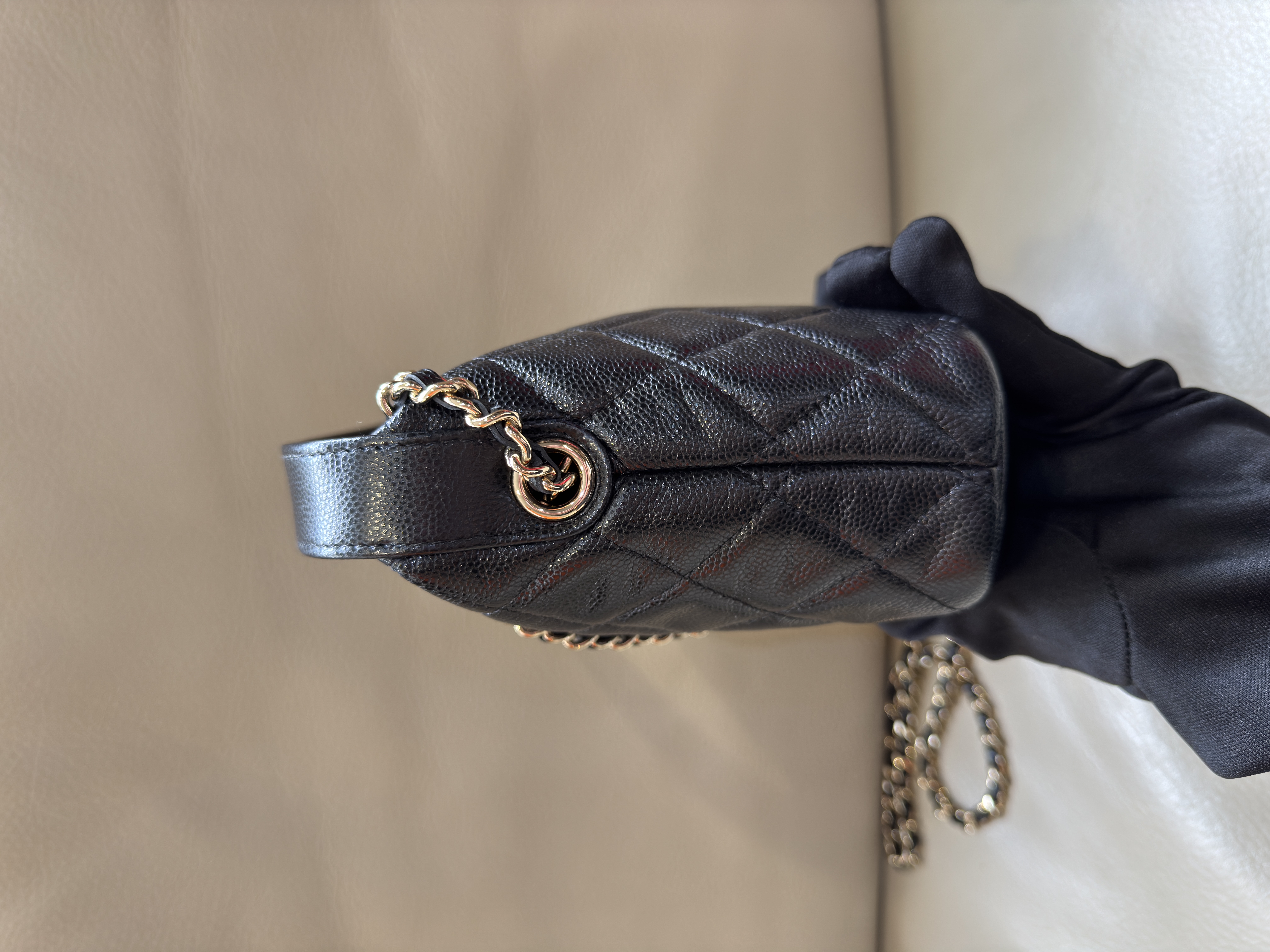 Pre-Owned CHANEL 25C Hobo Bag / Product Code: 36042428