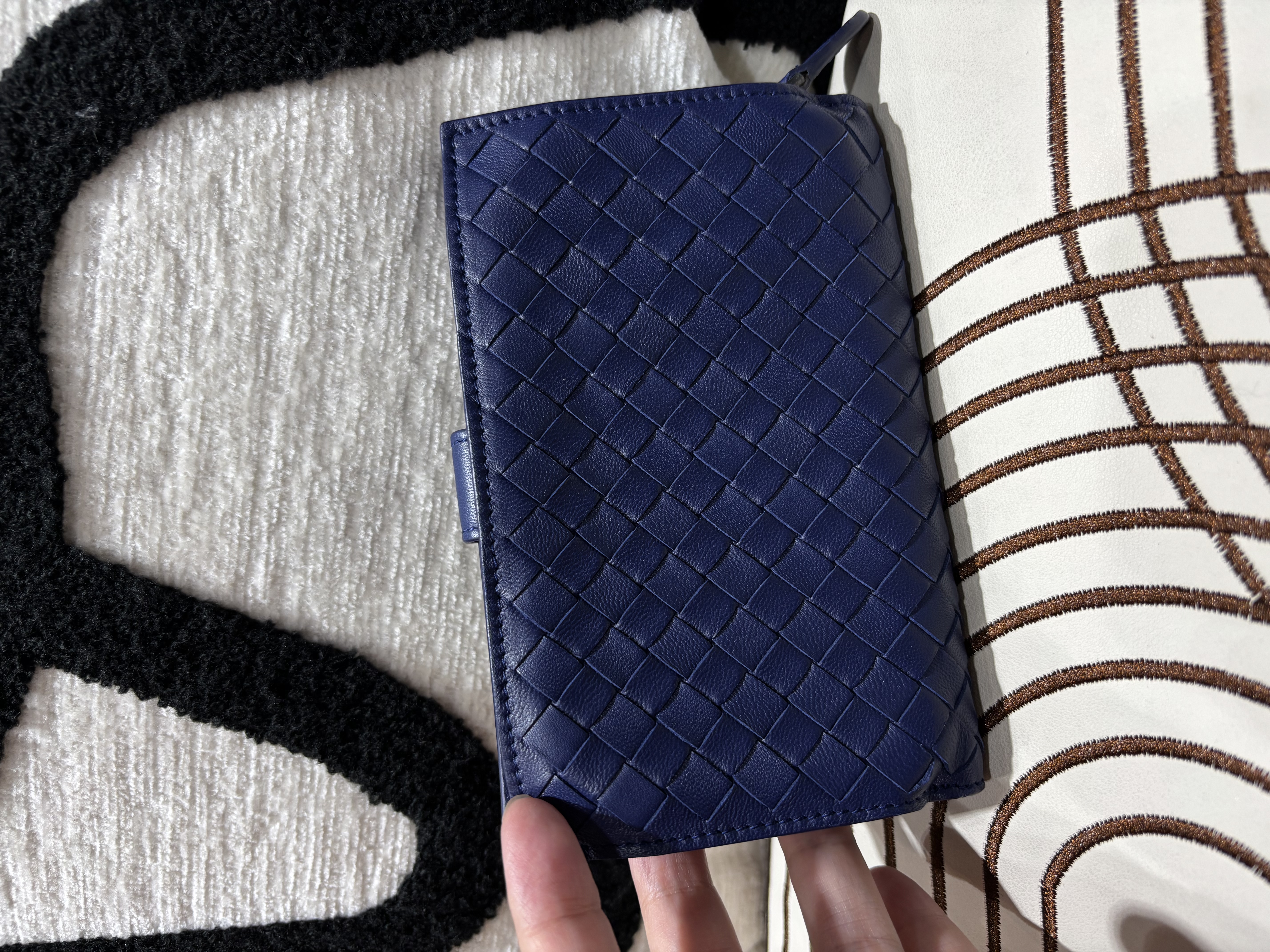 Bottega Veneta BV Long Wallet,100%Authentic,98%new  