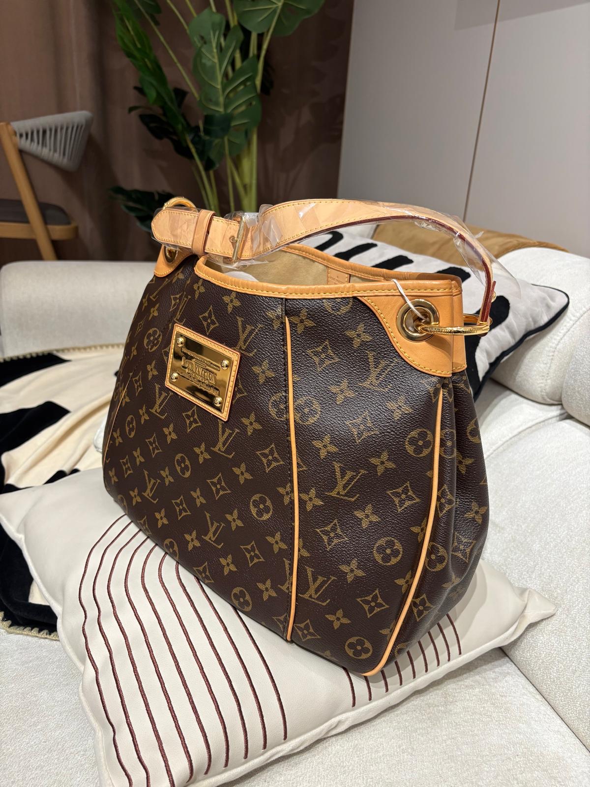 未使用品 Lv Galliera pm Monogram 100%Authentic, unused ✅dust bag