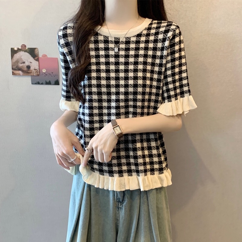 B159(946) 韩版千鸟格纹拼木耳边袖与下摆黑针织上衣