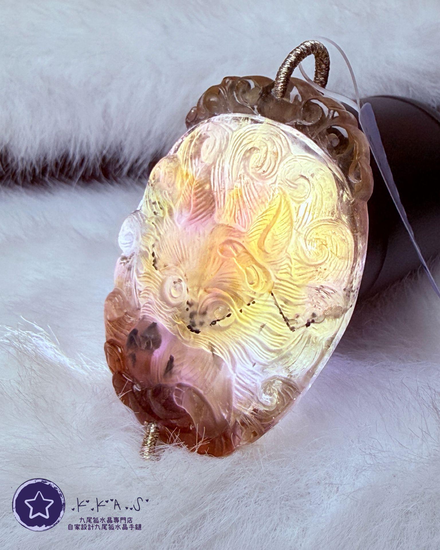 K00205 極光23 女孩九尾狐 - 吊墜/手牌兩用款